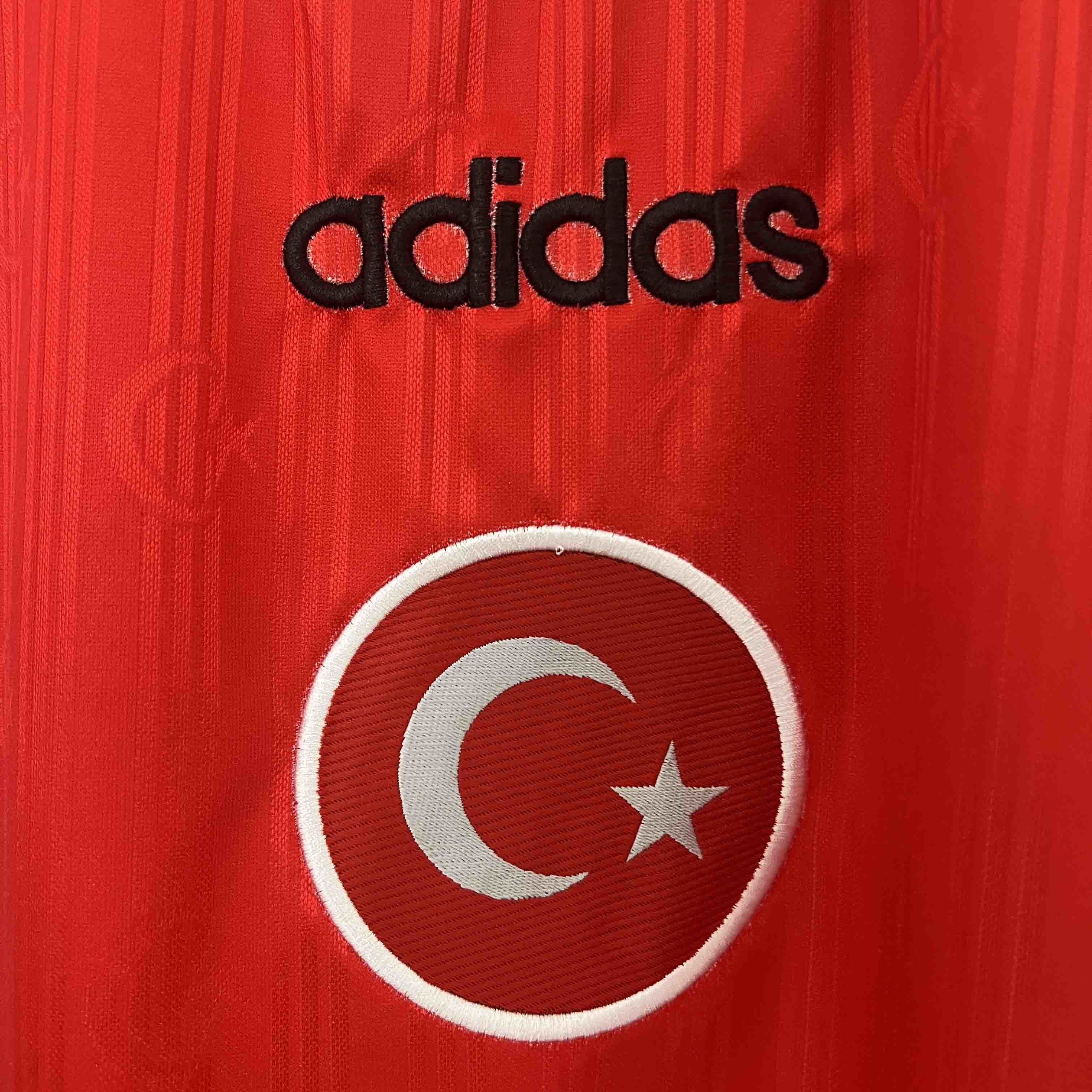 1996 Turkey World Cup Home Football Retro Jersey - view 7