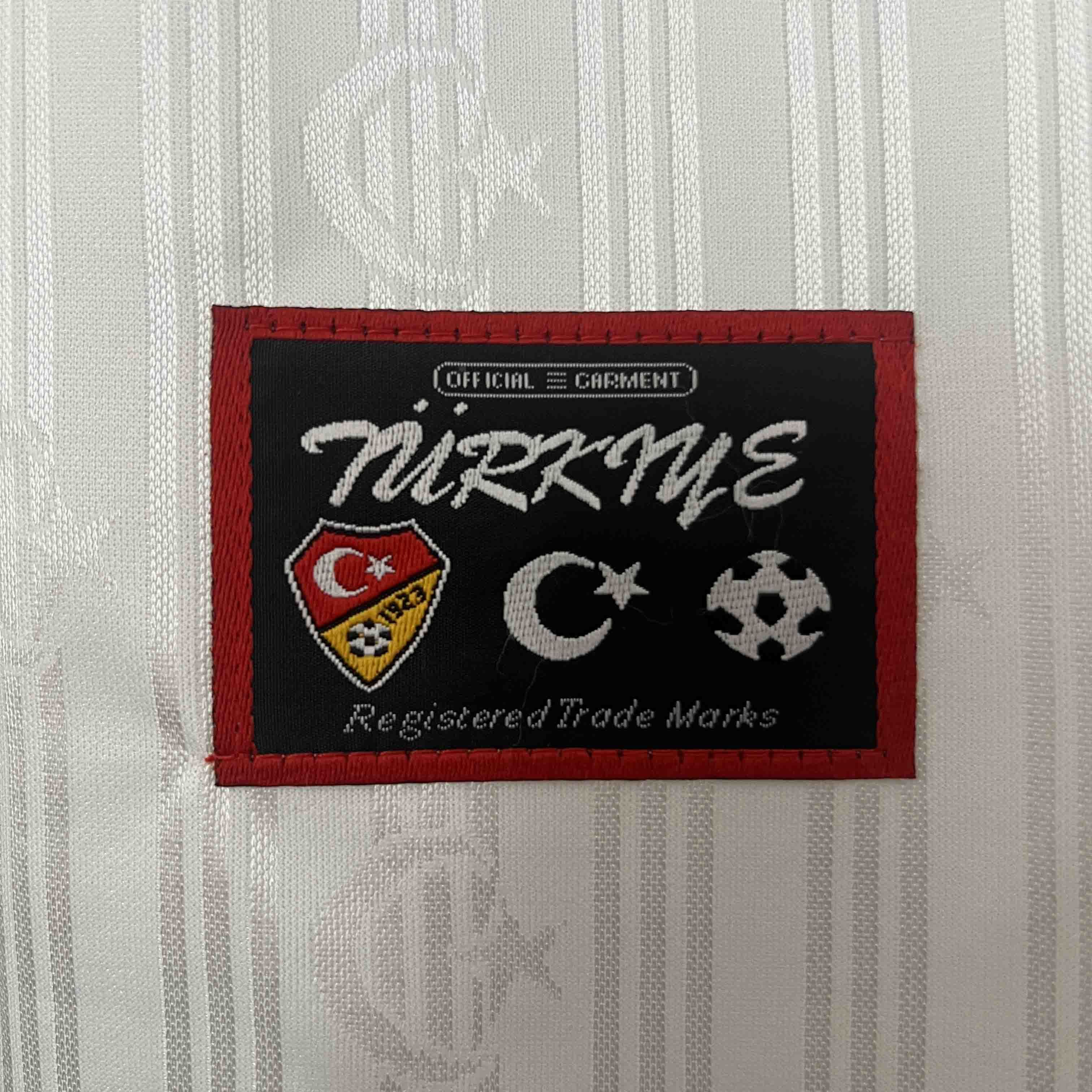 1996 Turkey World Cup Away Football Retro Jersey - view 7