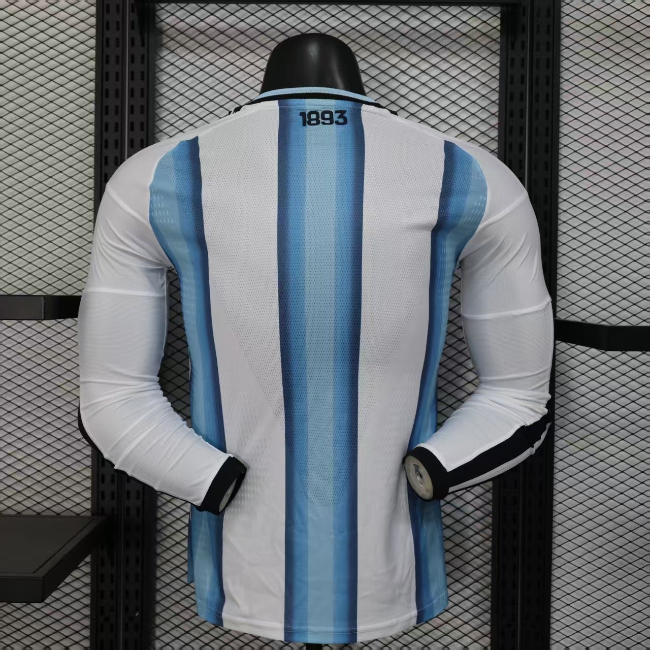 2026 Argentina Home World Cup Player Version Soccer Jersey Long Sleeve - view 3