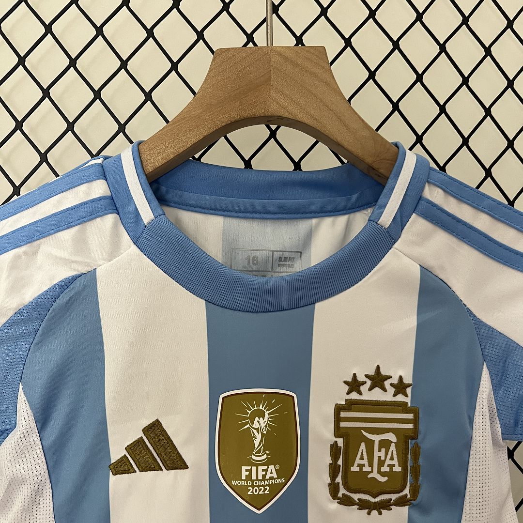 2023/24 Argentina Copa America Home Soccer Kids Kit Jersey+Shorts - view 6