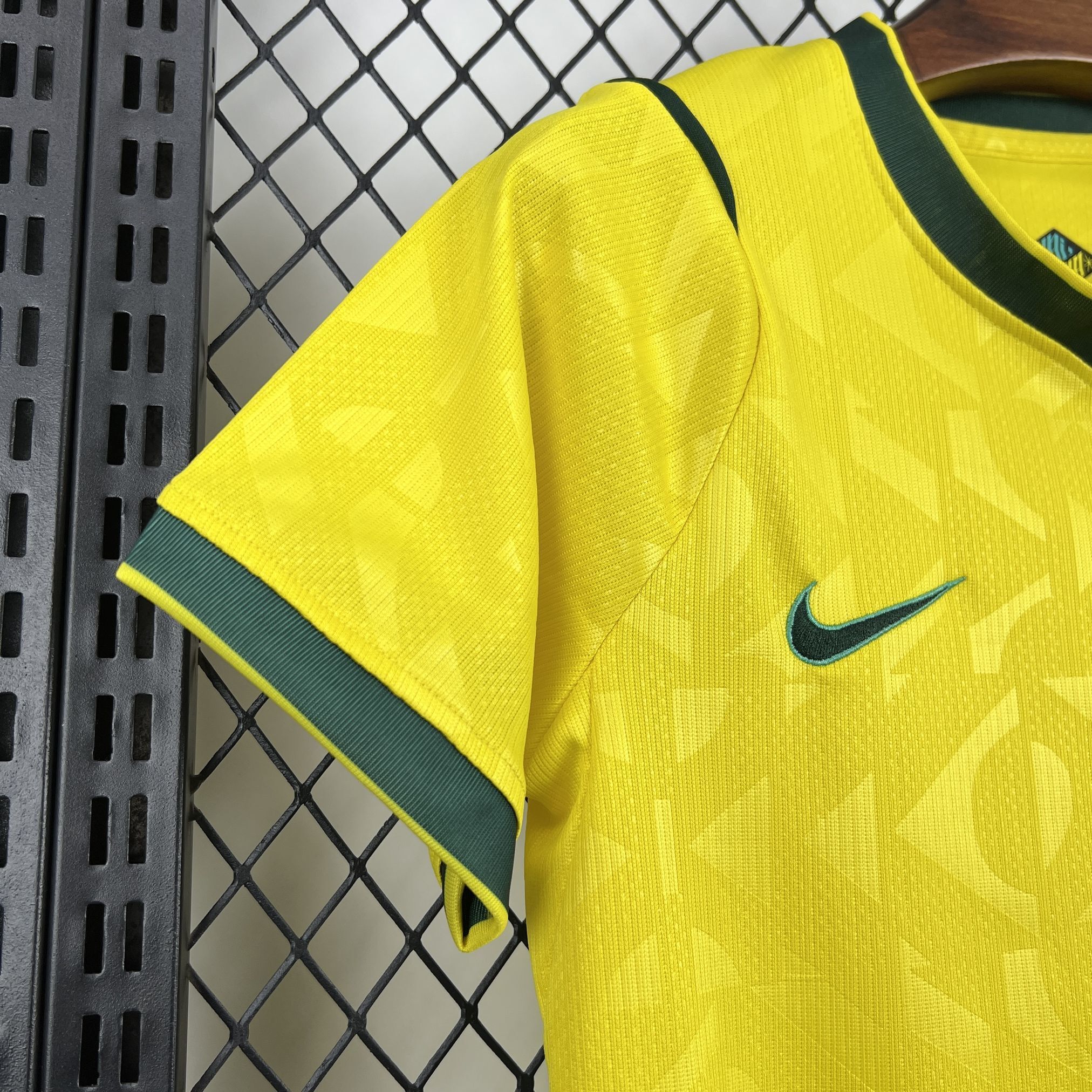 2026 Brazil Home World Cup Football Kids Kit Jersey+Shorts - view 5