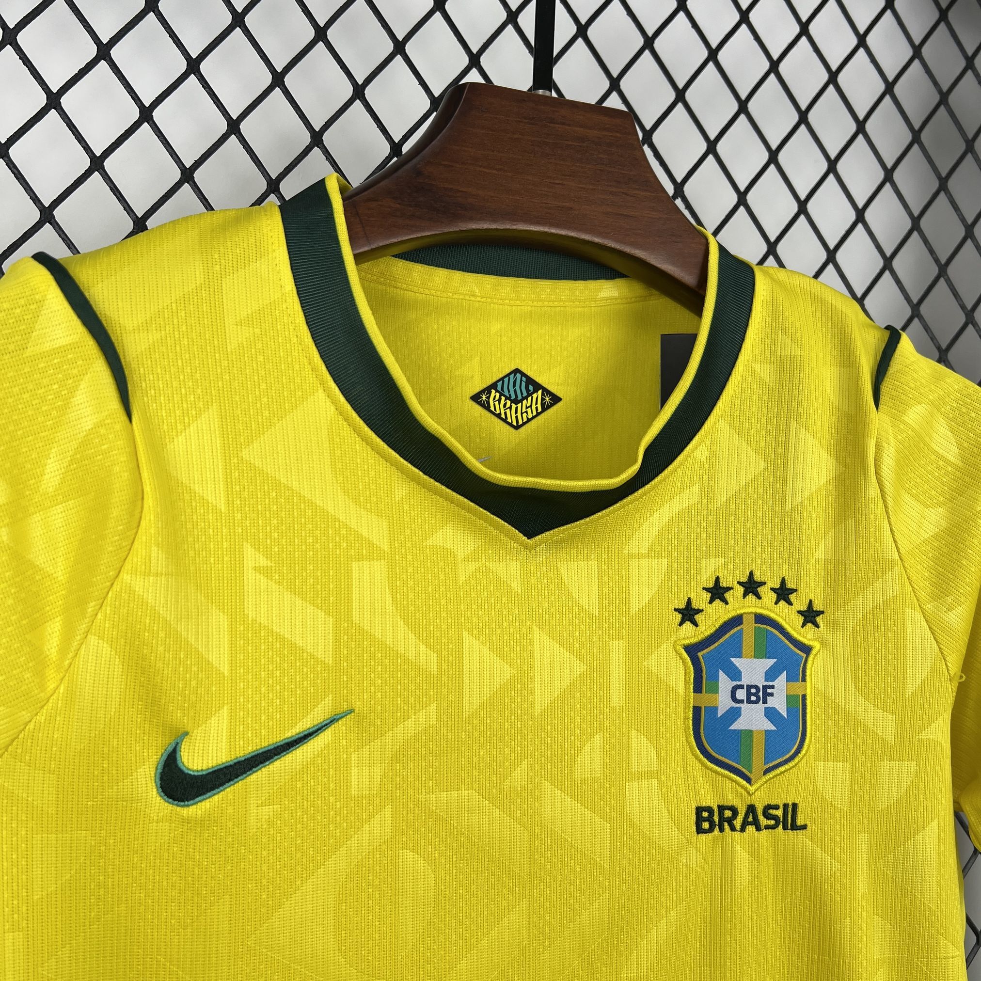 2026 Brazil Home World Cup Football Kids Kit Jersey+Shorts - view 7