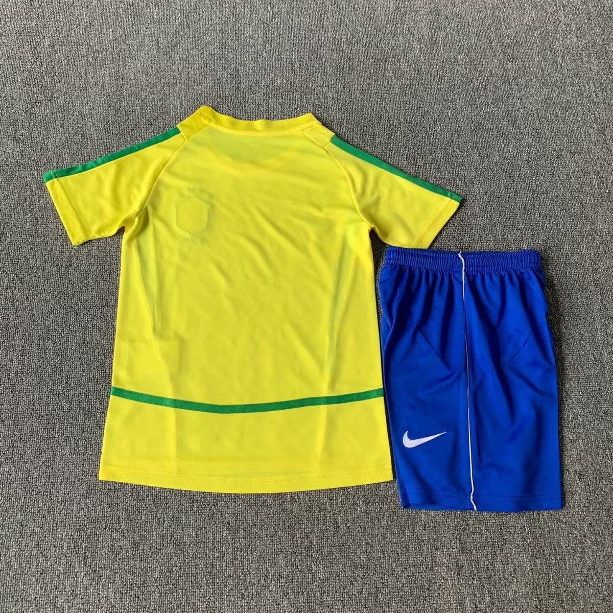 2002 Brazil World Cup Home Retro Kids Kit Jersey+Shorts - view 9