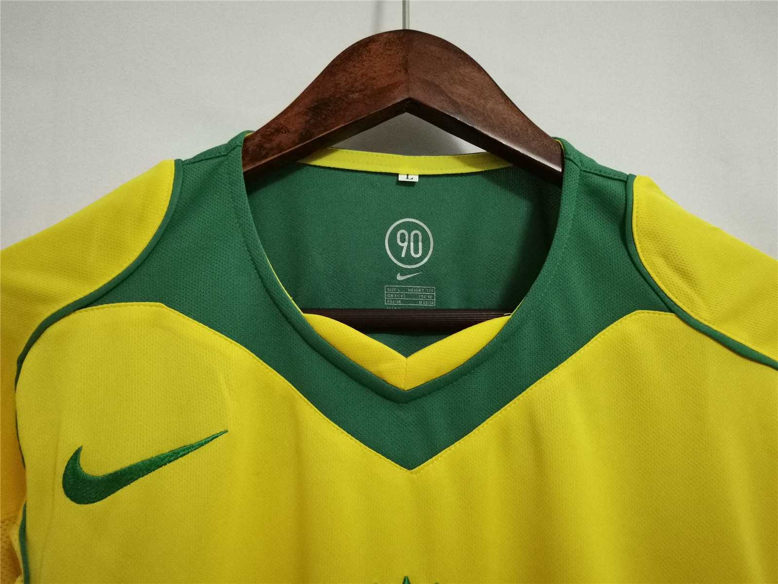 2004 Brazil World Cup Home Retro Jersey - view 9