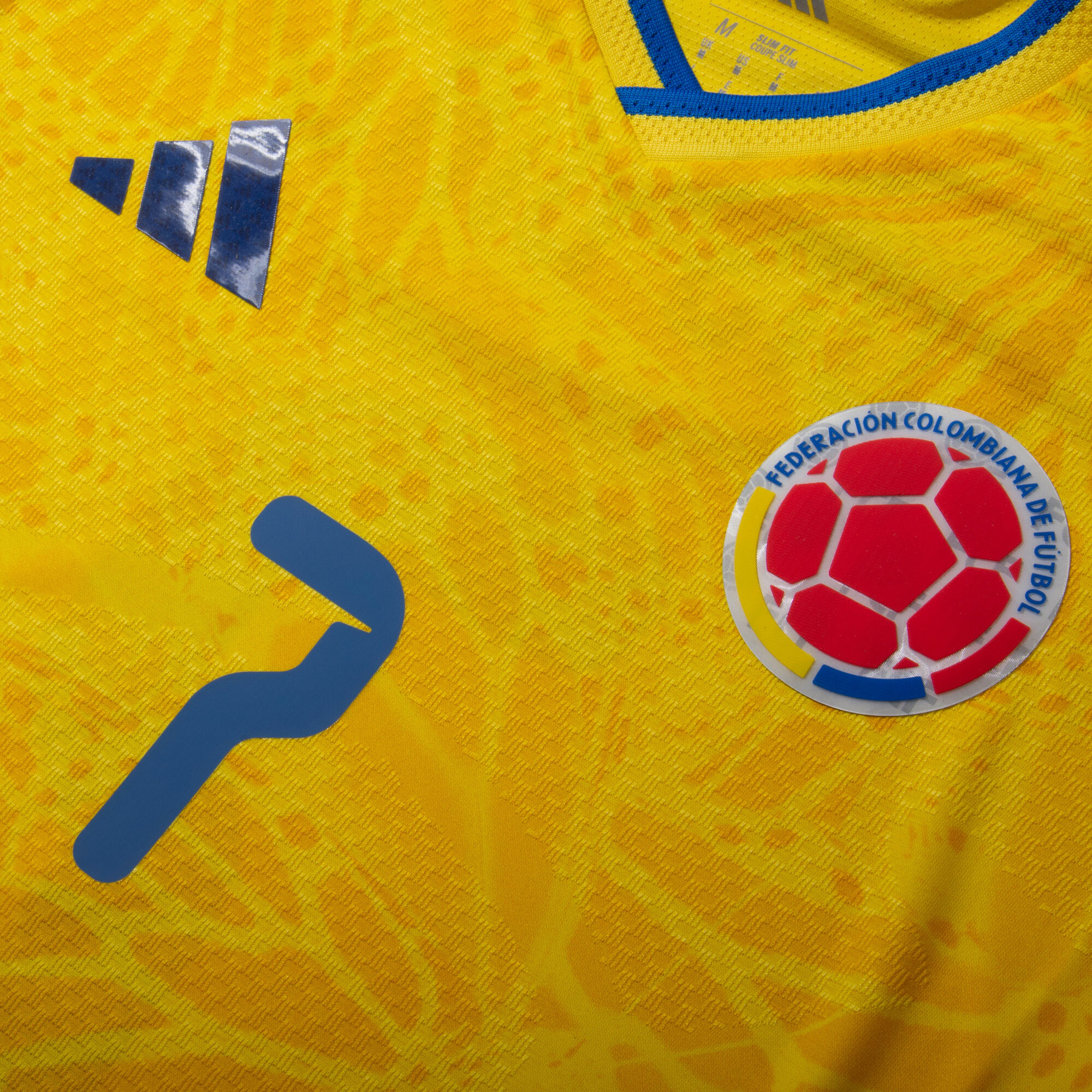 adidas Colombia Authentic Home Luis Diaz 7 Shirt 2026-2027 - view 4
