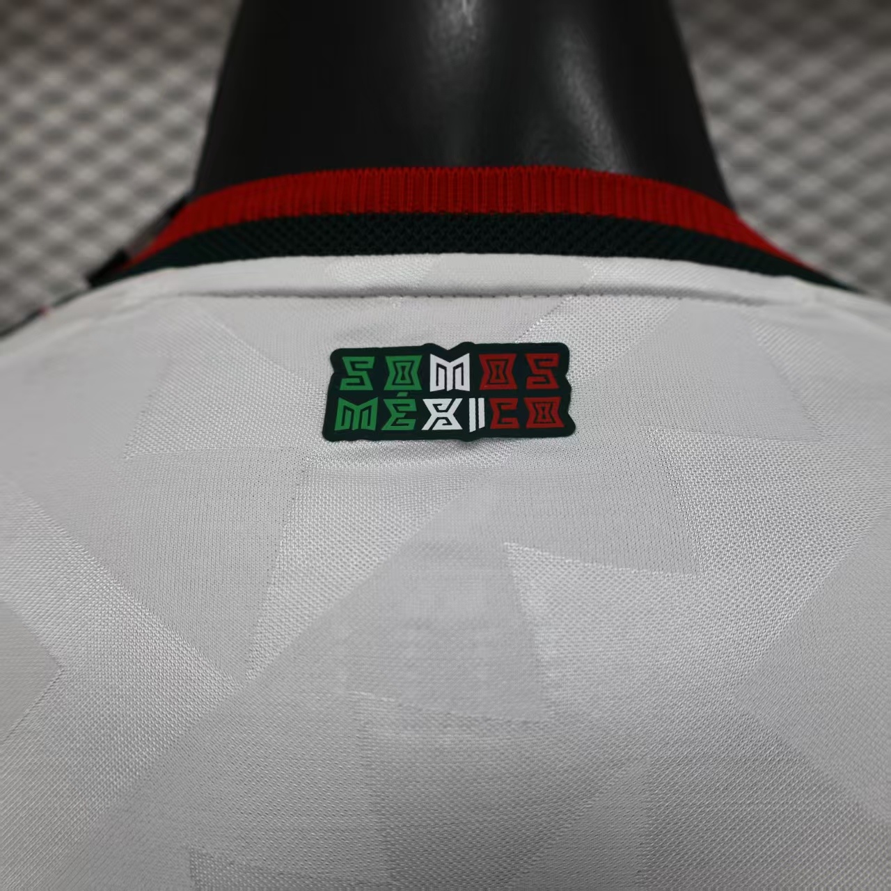 2026 Mexico World Cup Away Soccer Jersey Player Version Long Sleeve - view 9