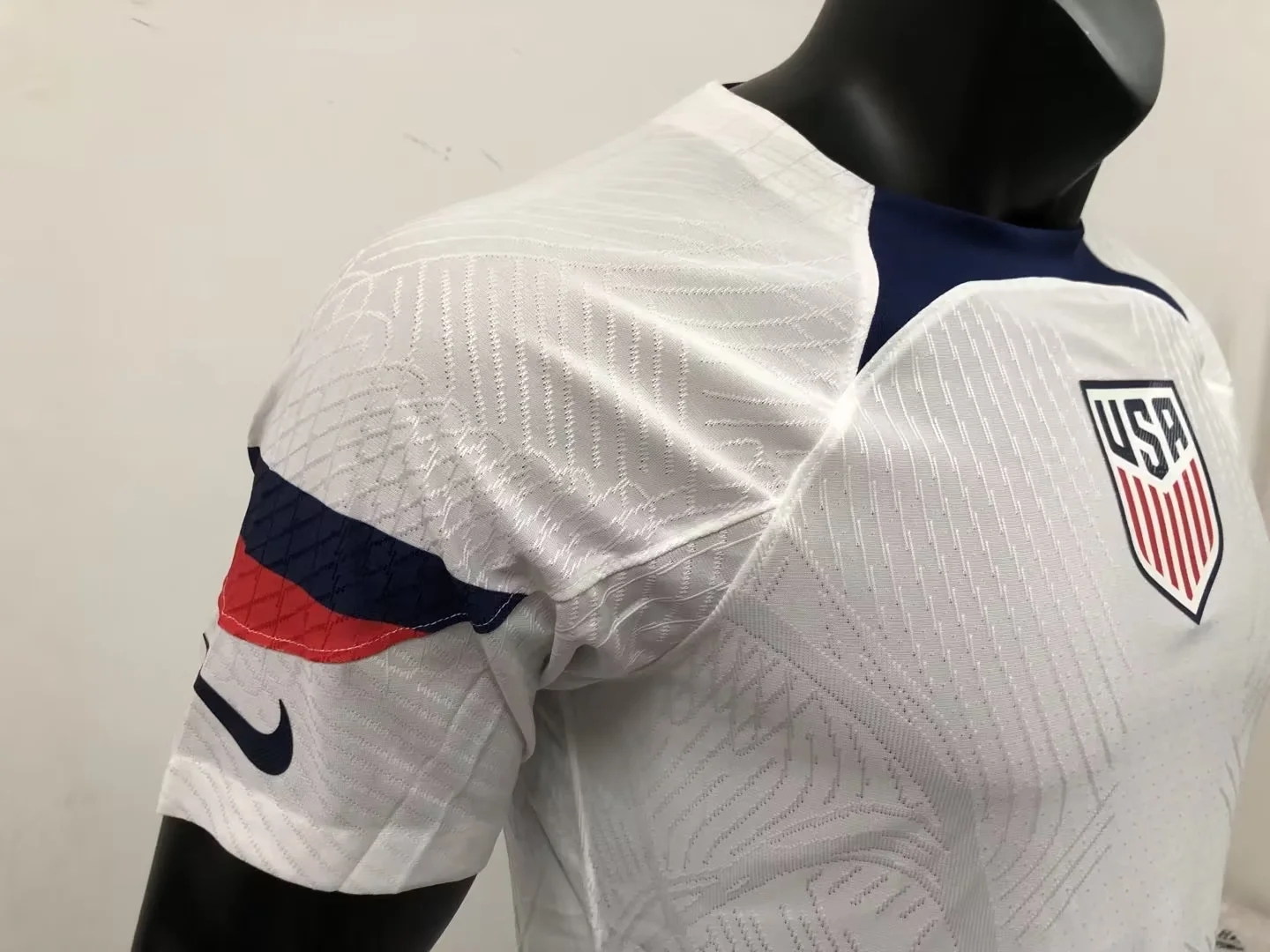 2022 US  World Cup Home Player Edition Soccer Jersey - view 4