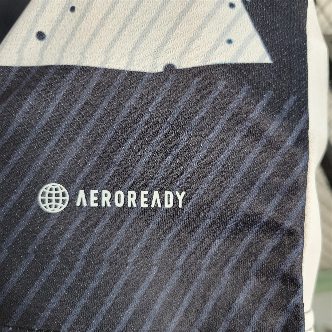 2023 Japan Bushido Special Jersey Fan Edition - view 4