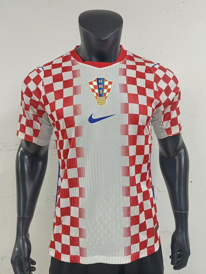 26-27 Croatia Home Jersey - view 3
