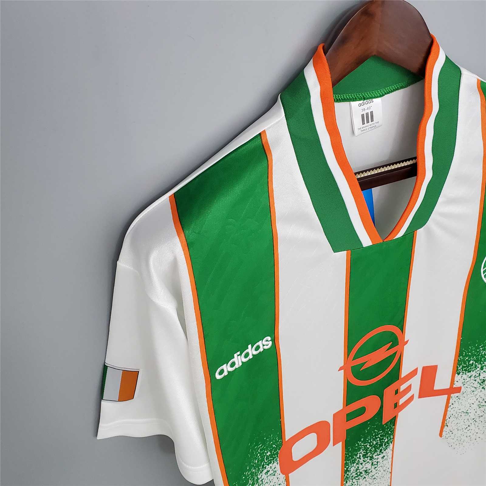 1994 Ireland Away Retro Jersey - view 5