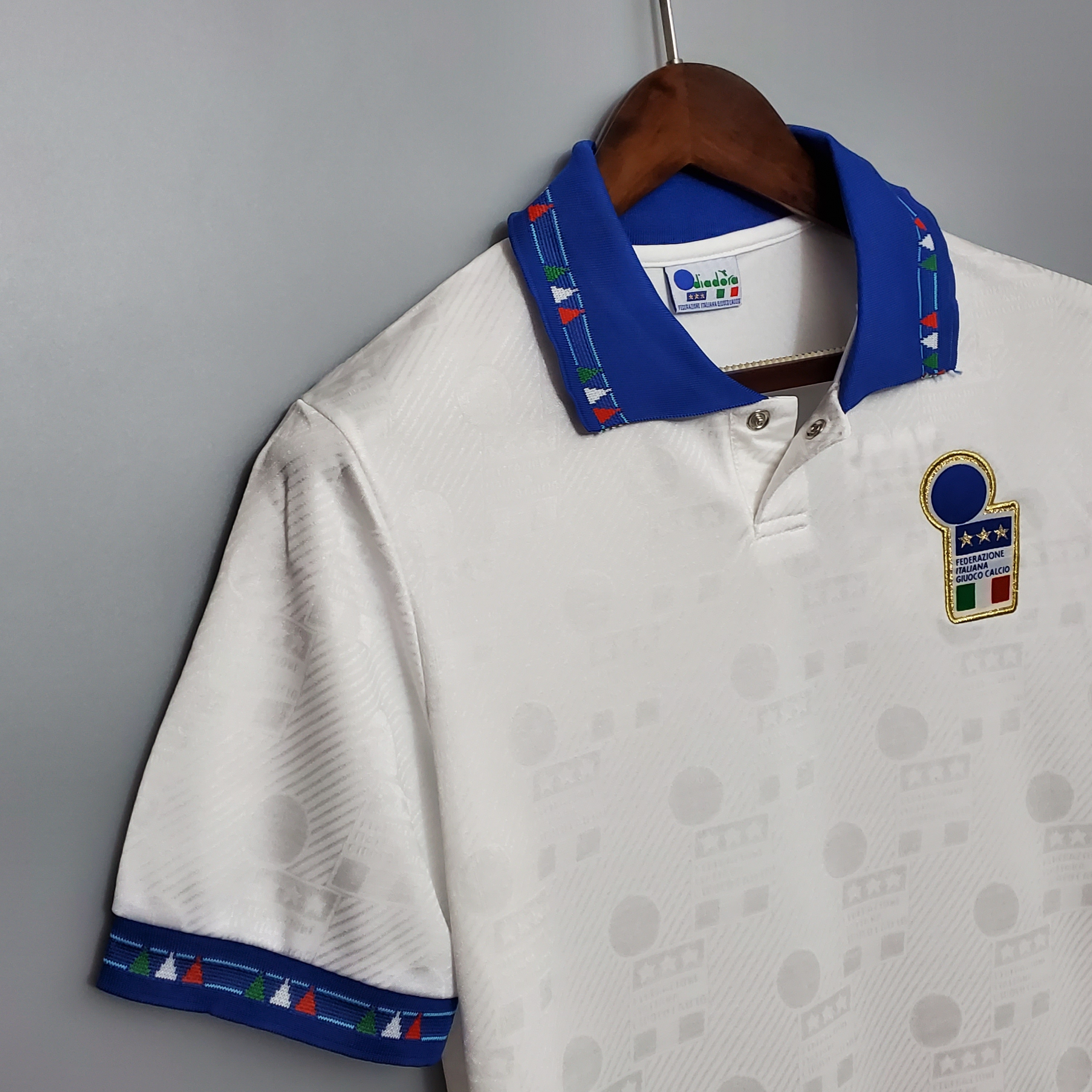 1994 Italy Away World Cup Retro Jersey - view 6