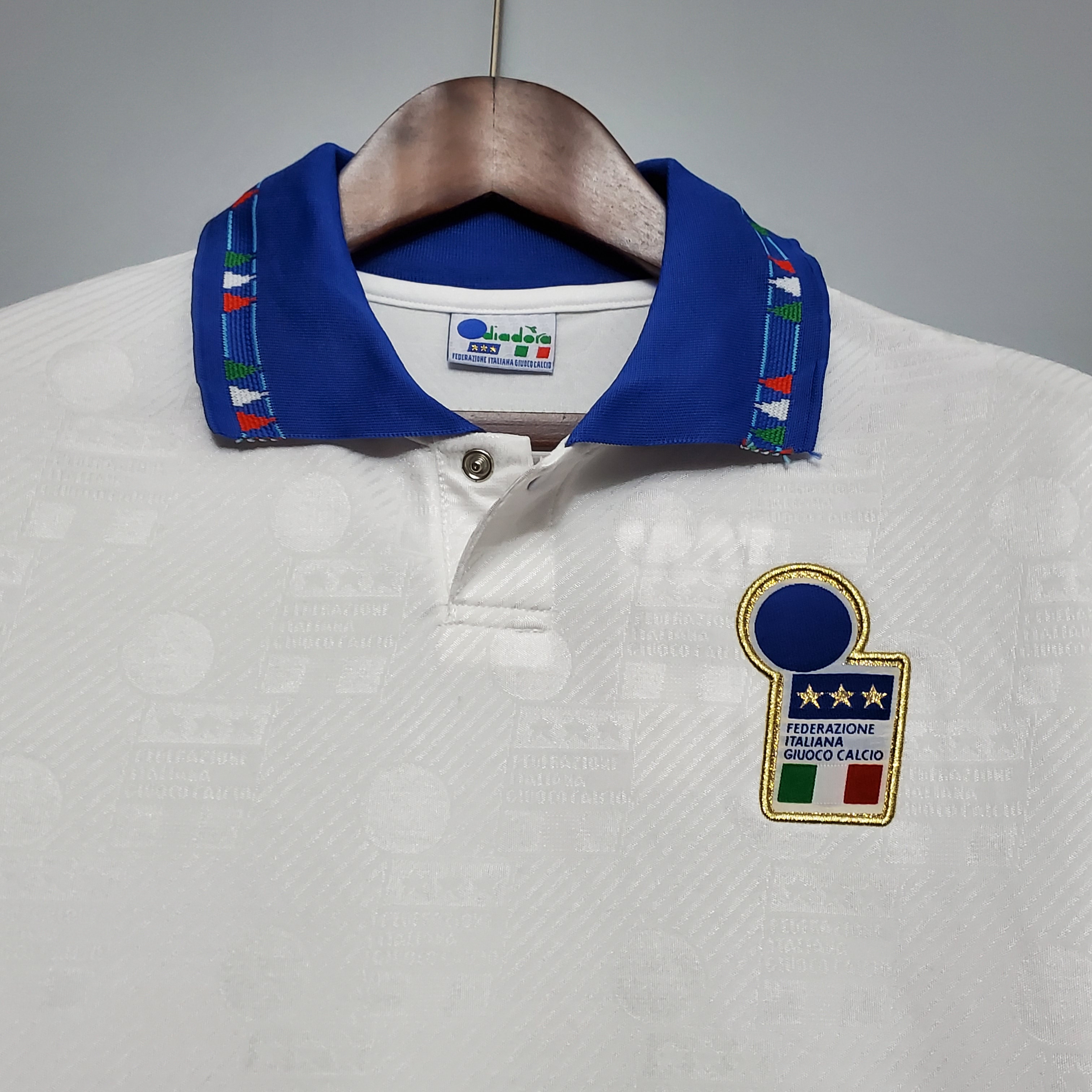 1994 Italy Away World Cup Retro Jersey - view 7