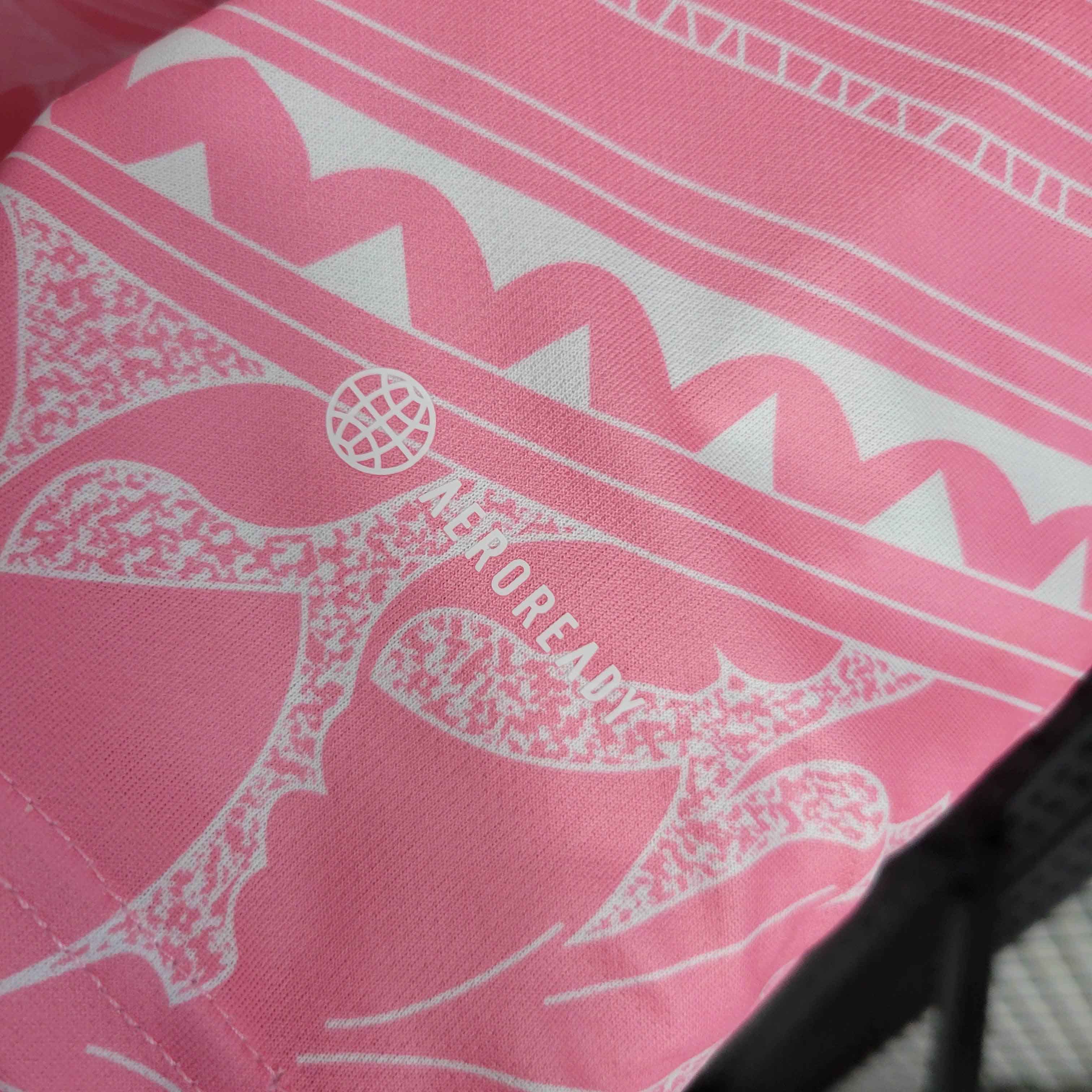 2024 Italy Special Edition Home Jersey Pink - view 3