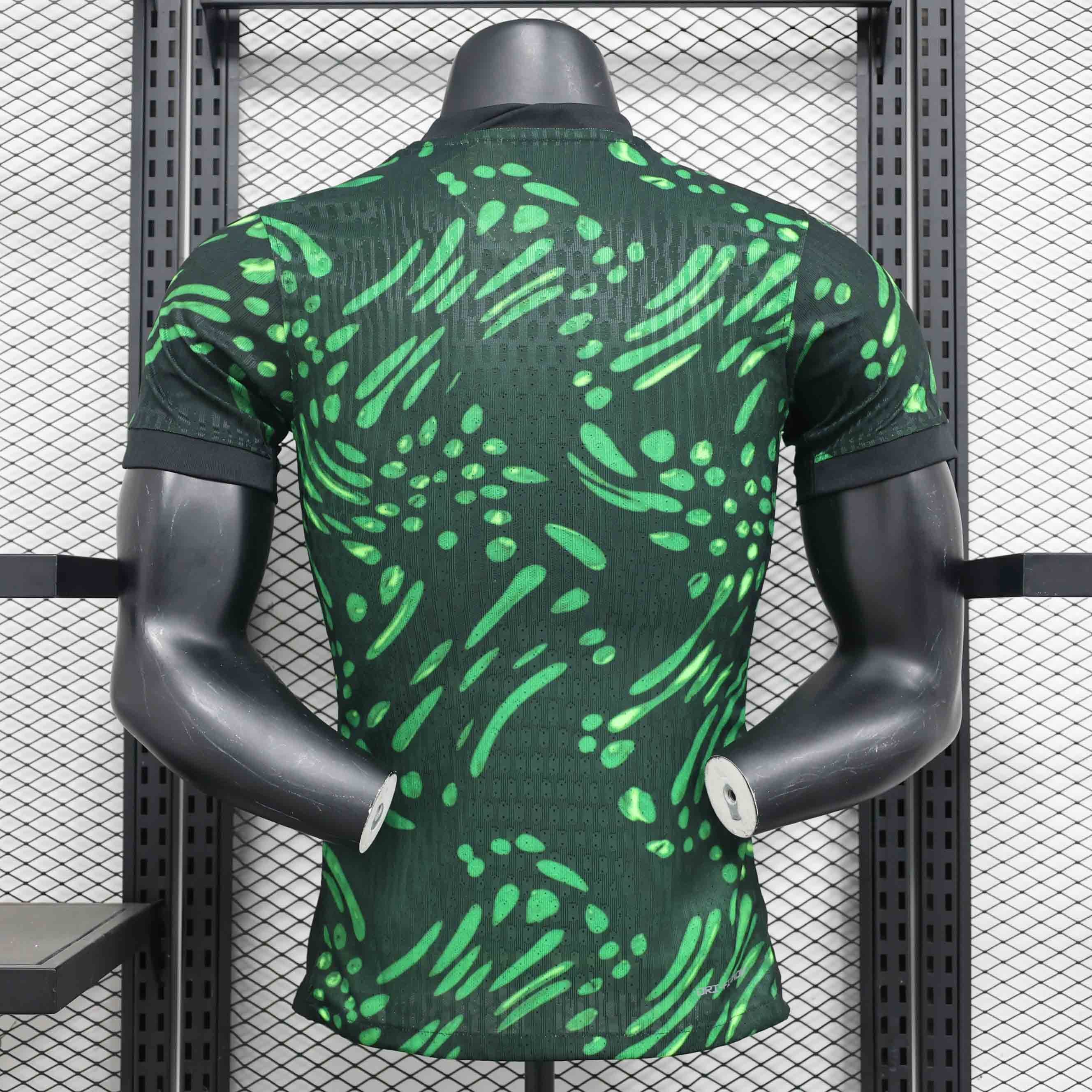 24-25 Nigeria Home Soccer Jersey Player Version - view 7