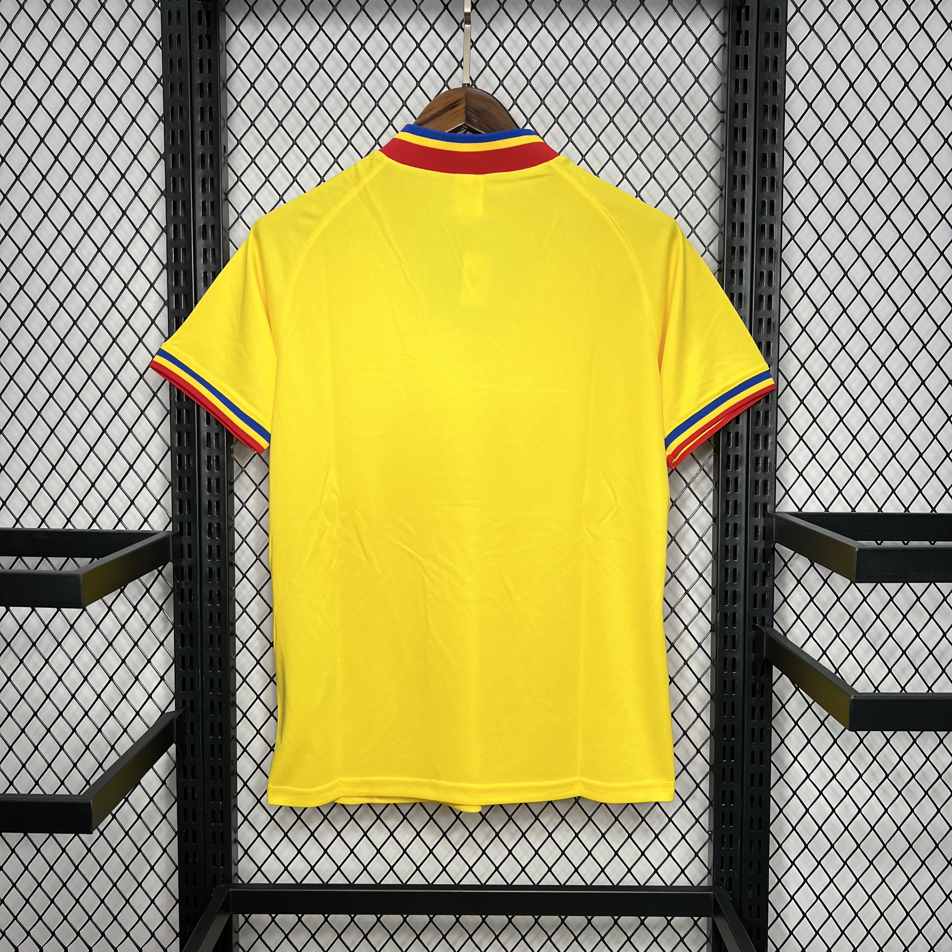 1994 Romania Home Football Retro Jersey - view 3