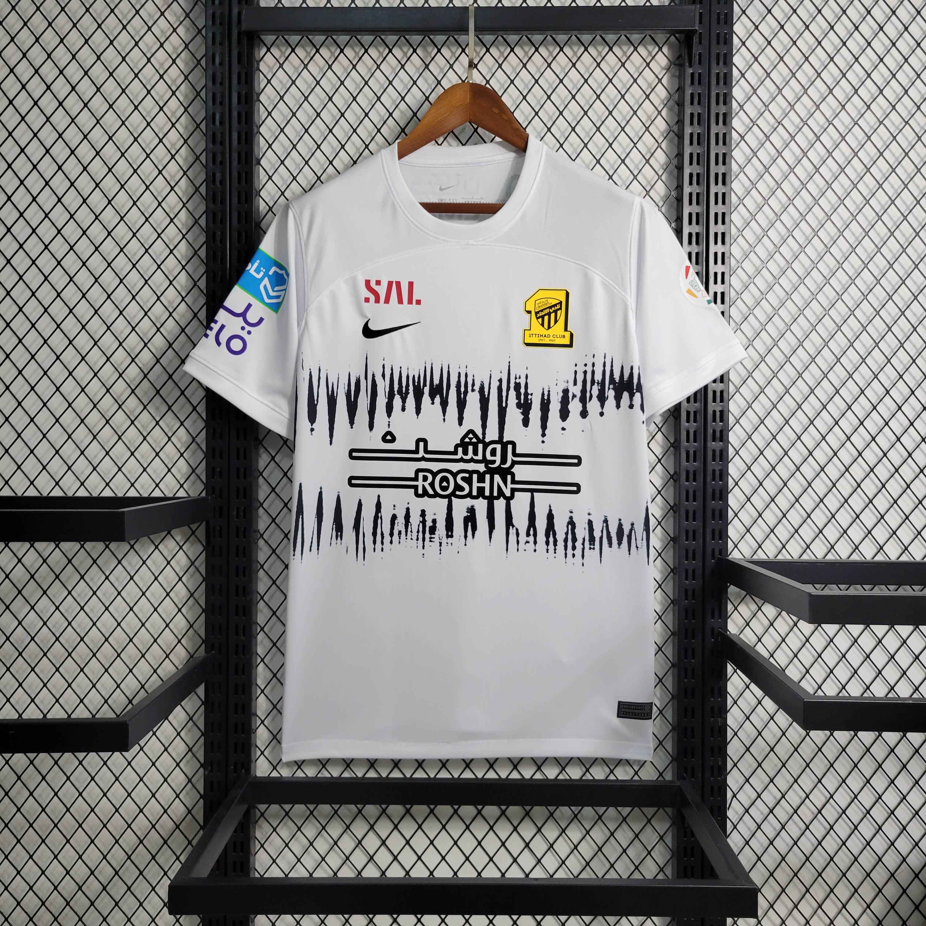 23-24 BENZEMA #9 Al-Ittihad(Jeddah United) Away Jersey Fan Version - view 3