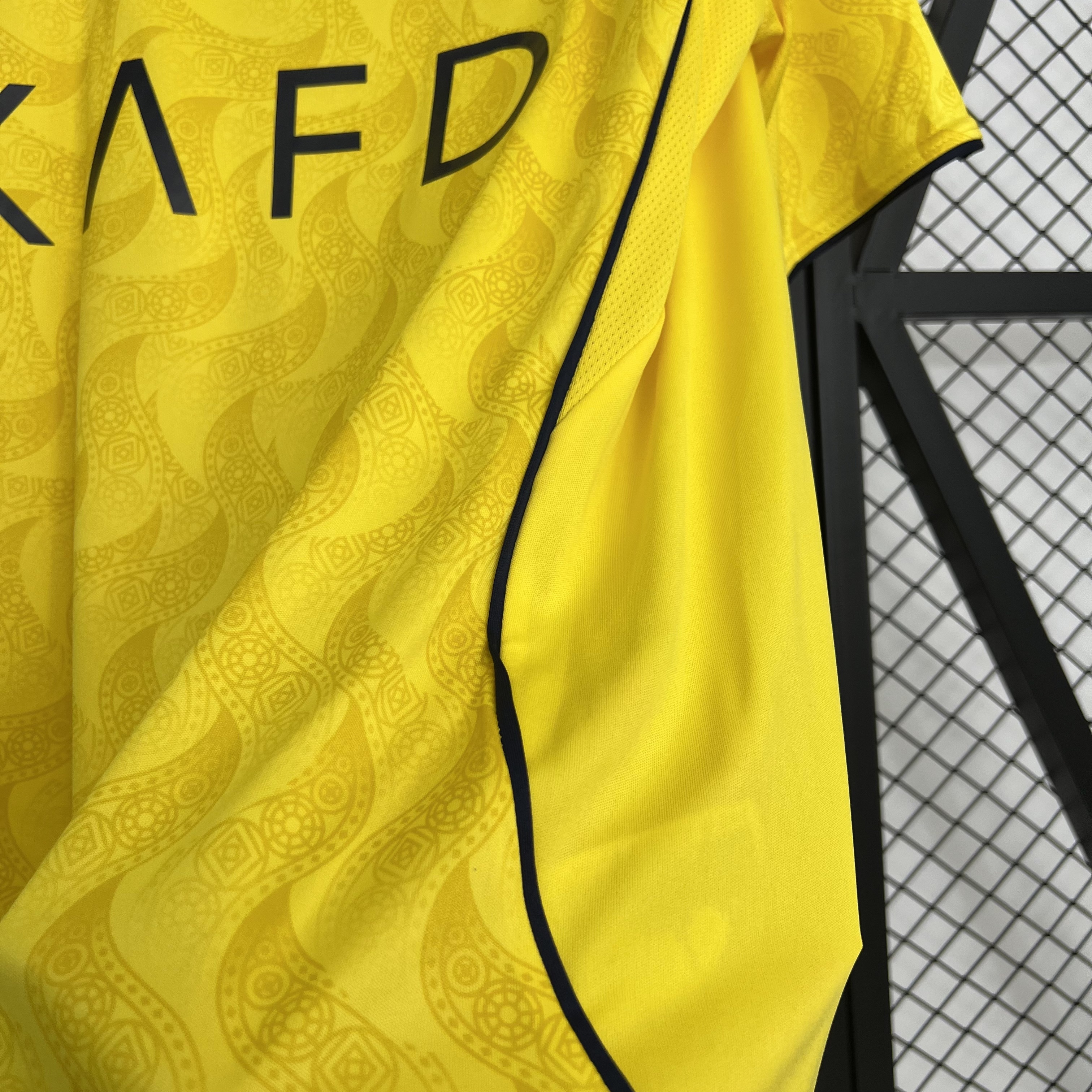 25-26 Al-Nassr Victory Home Soccer Jersey - view 4