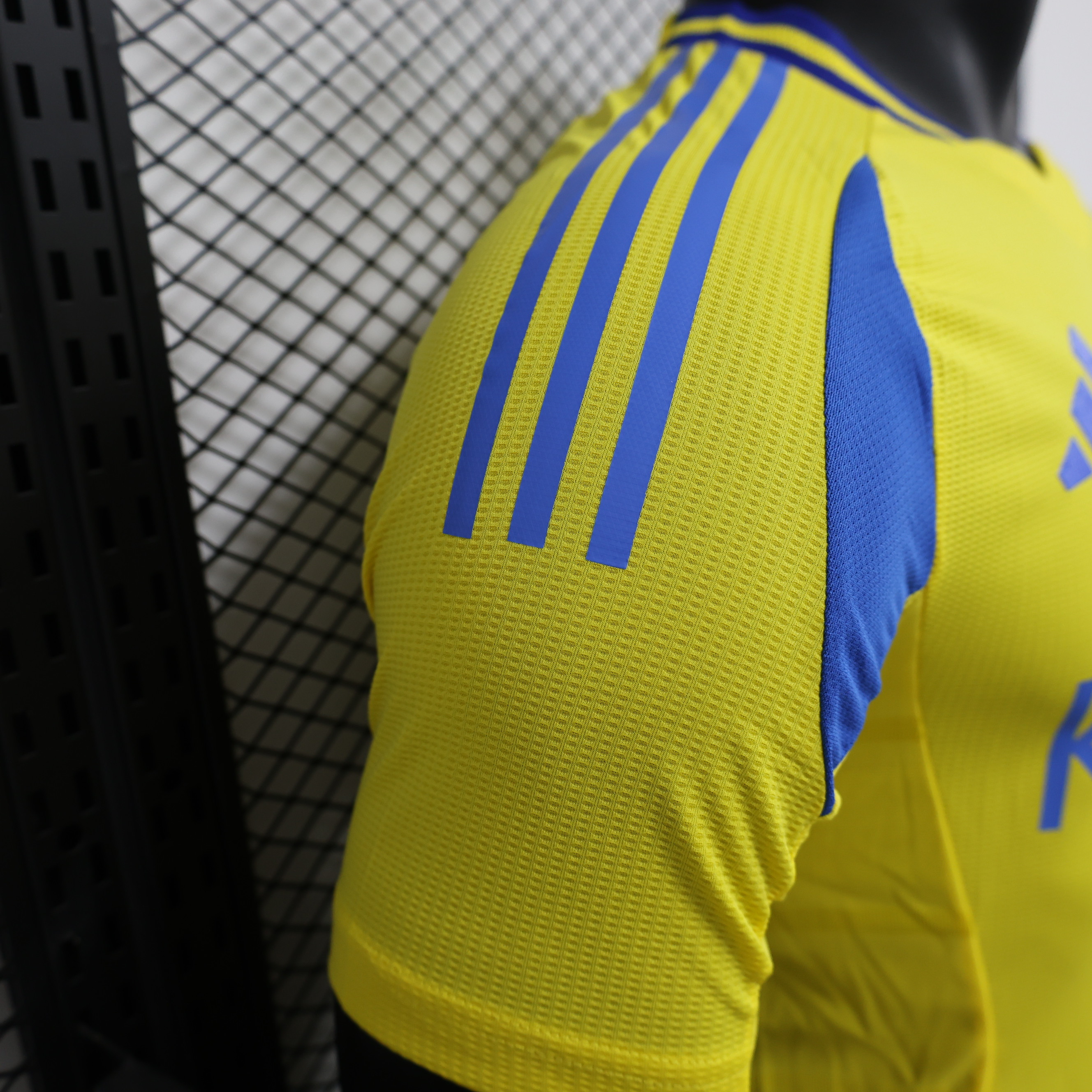 24-25 Al-Nassr Victory Home Player Version - view 10