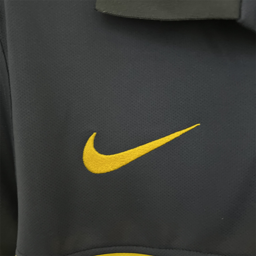 2009-2010 Boca Juniors  Home Retro Jersey - view 3