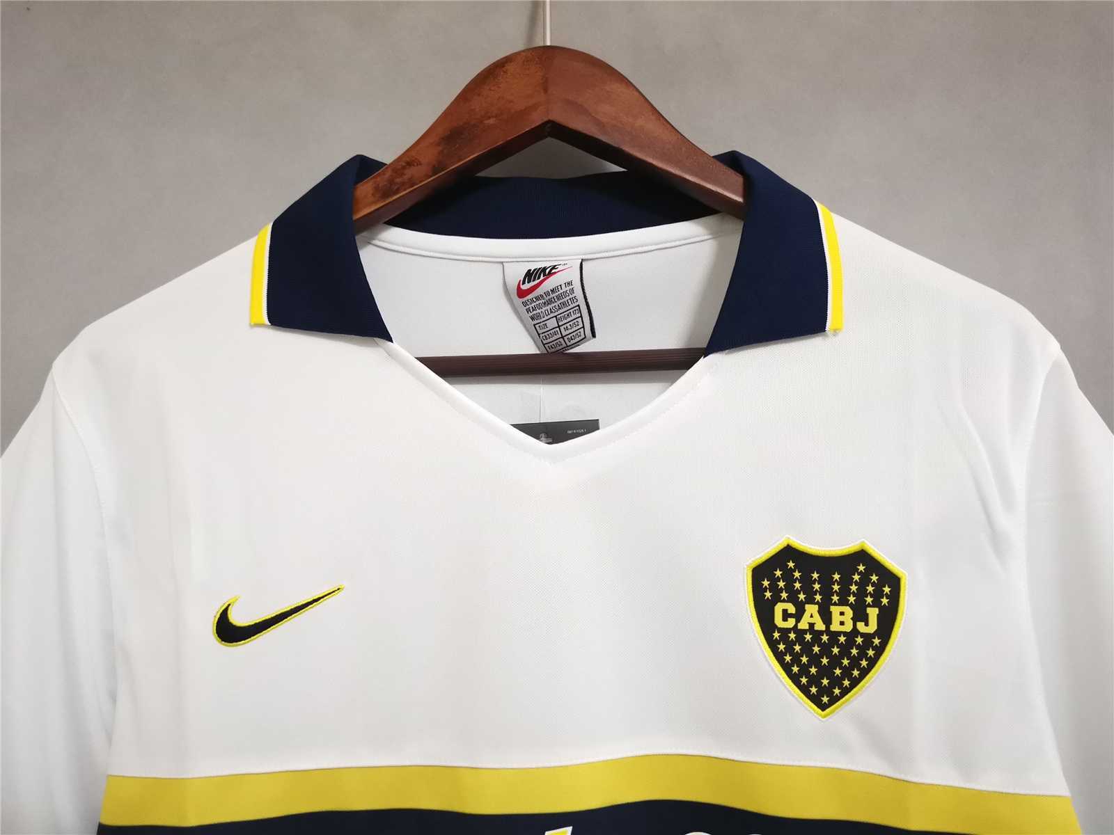1996-1997 Boca Juniors  Away Retro Jersey - view 5