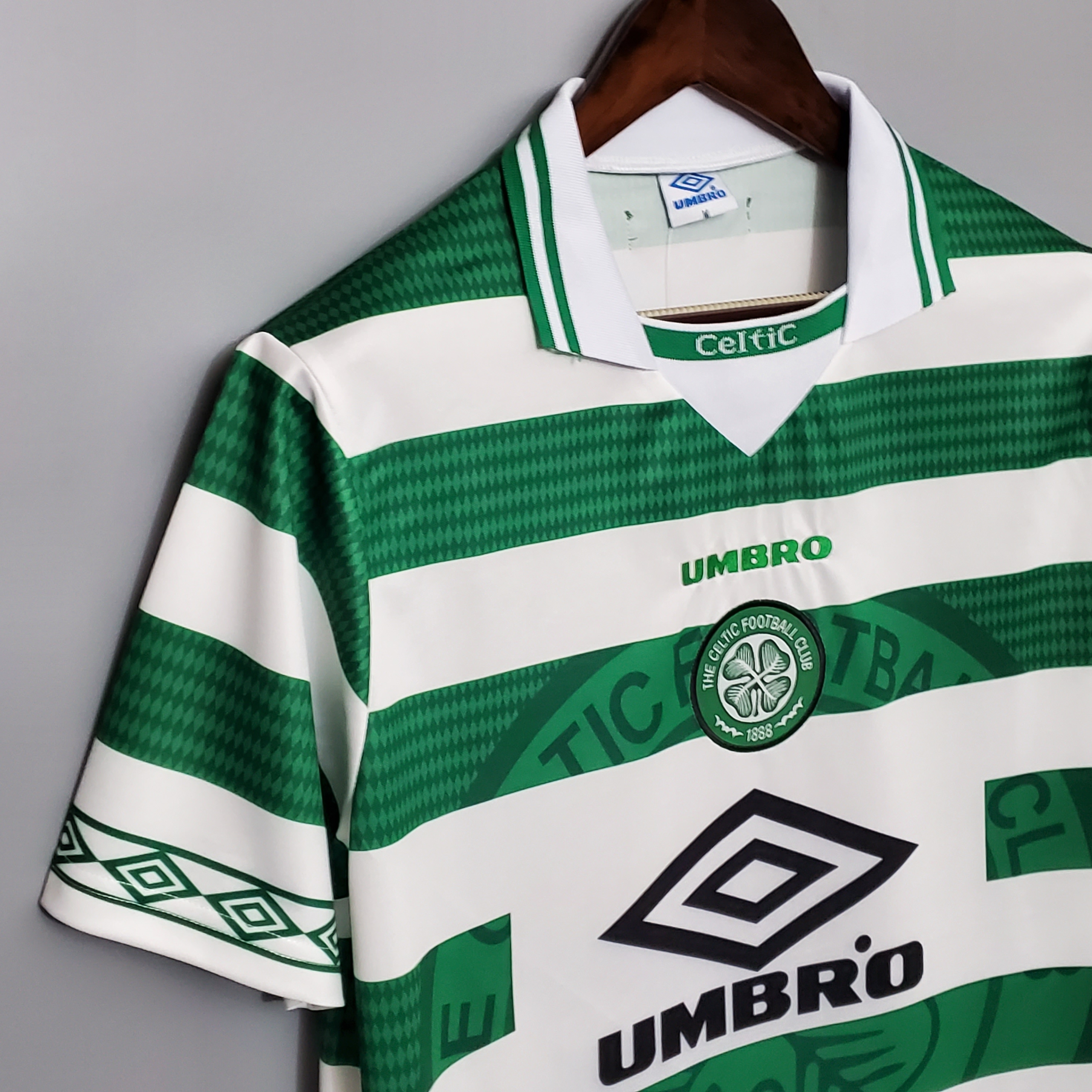 1998/99 Celtic Home Soccer Jersey Retro Version - view 5