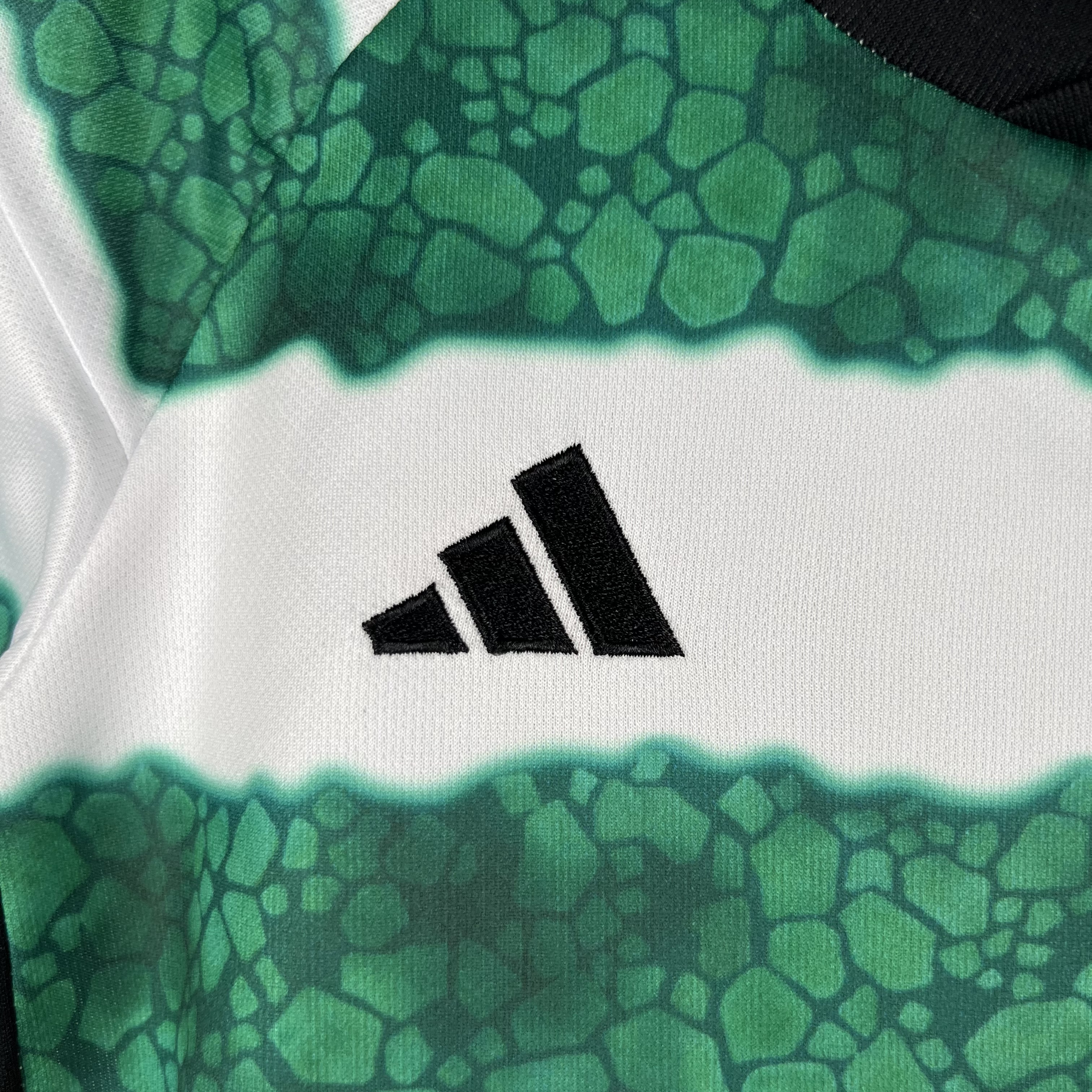 23-24 Celtic Home Soccer Jersey Kids Kit Jersey+Short - view 10