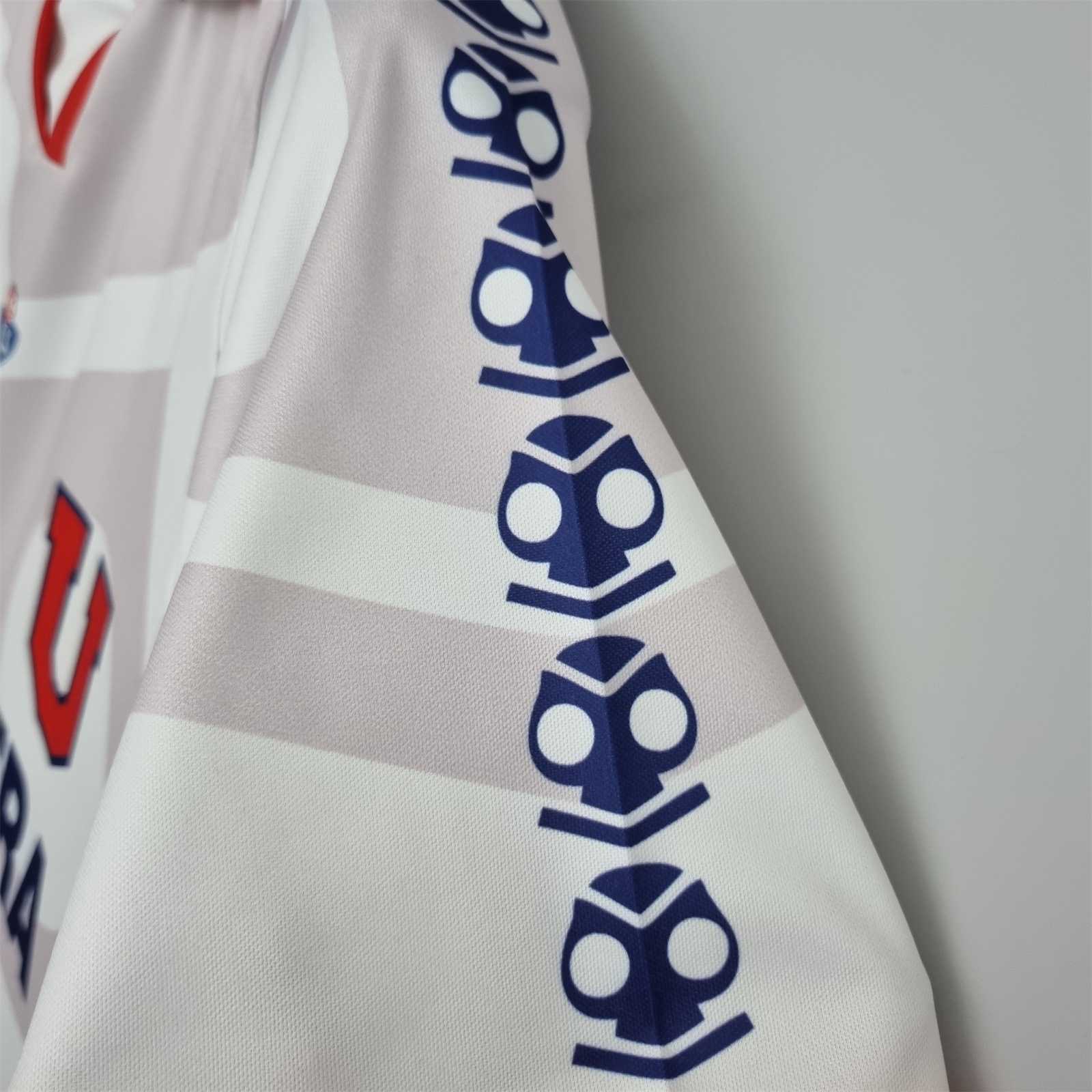 1996 Club Universidad de Chile Away Retro Jersey - view 4