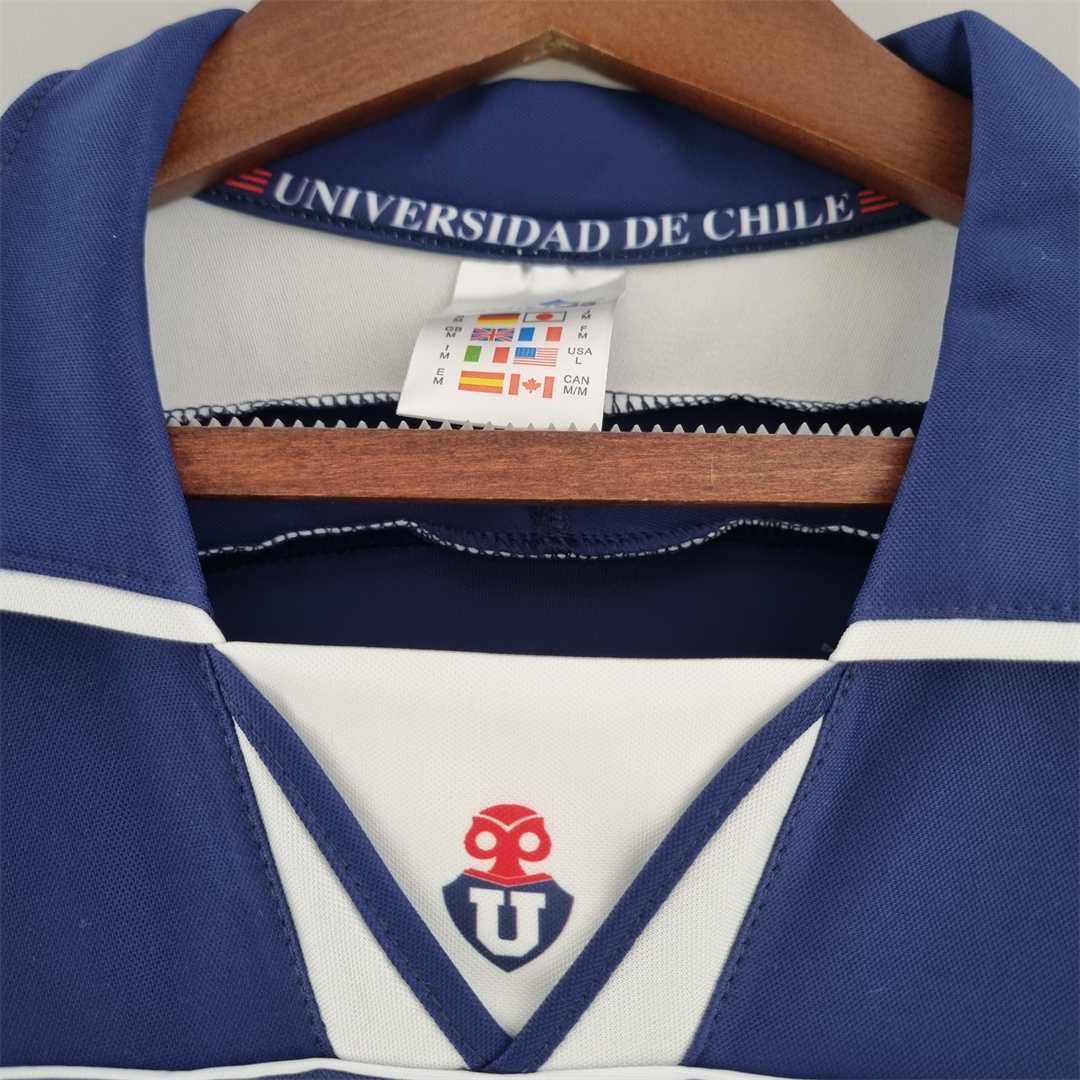 2000-01 Club Universidad de Chile Home Retro Jersey - view 7