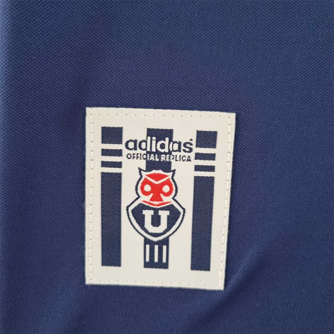 2000-01 Club Universidad de Chile Home Retro Jersey - view 10