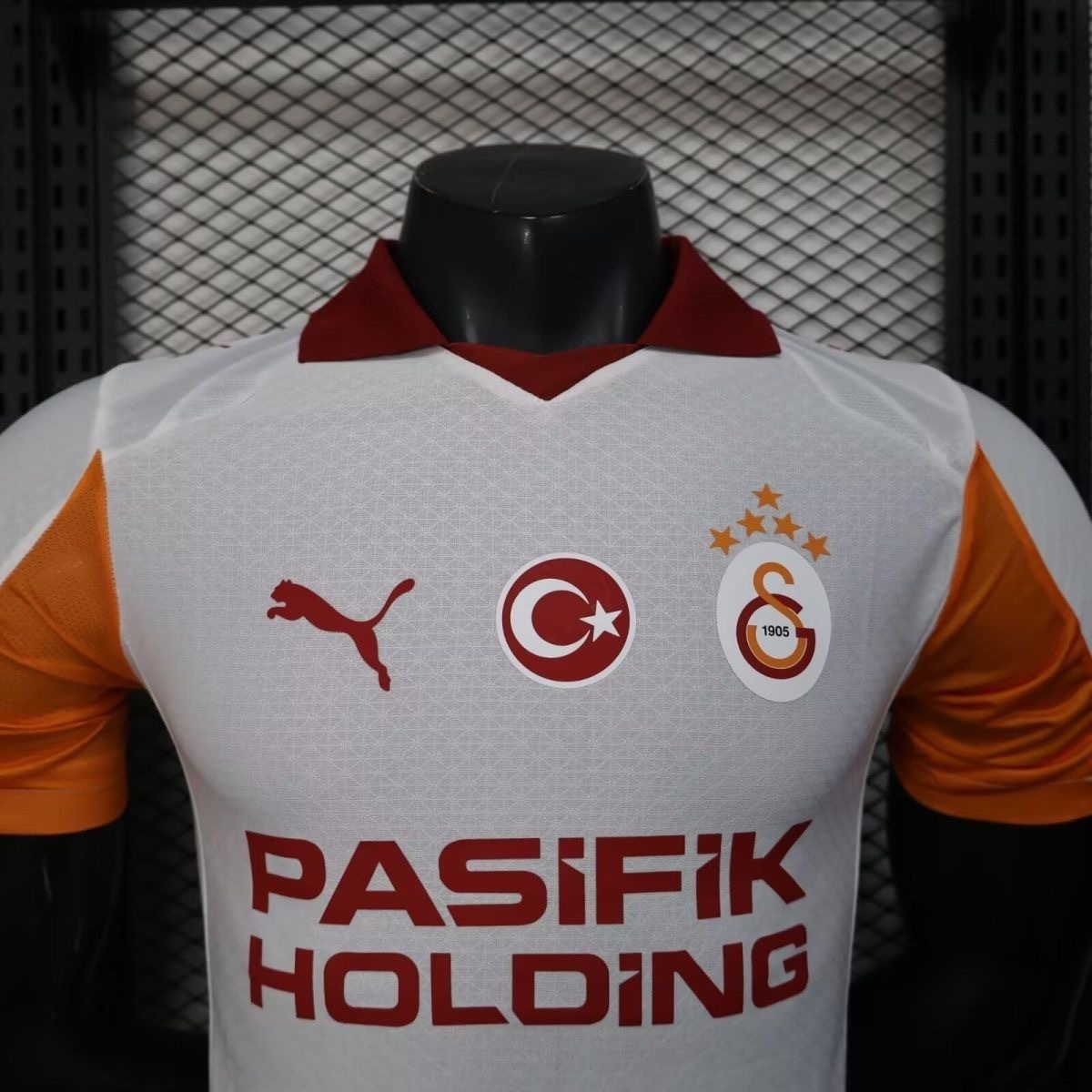 25-26 Galatasaray S.K. Away Soccer Jersey Player Version - view 6
