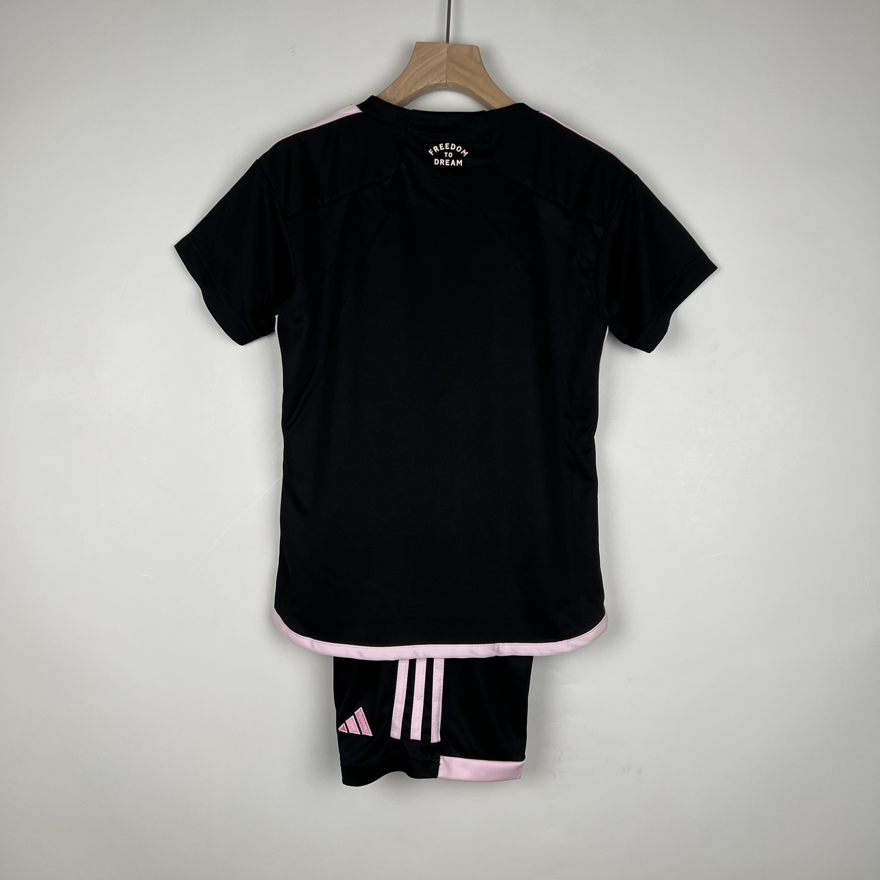 22-23 Inter Miami CF Away Kids Kit Shirt+Short Soccer Jersey - view 3