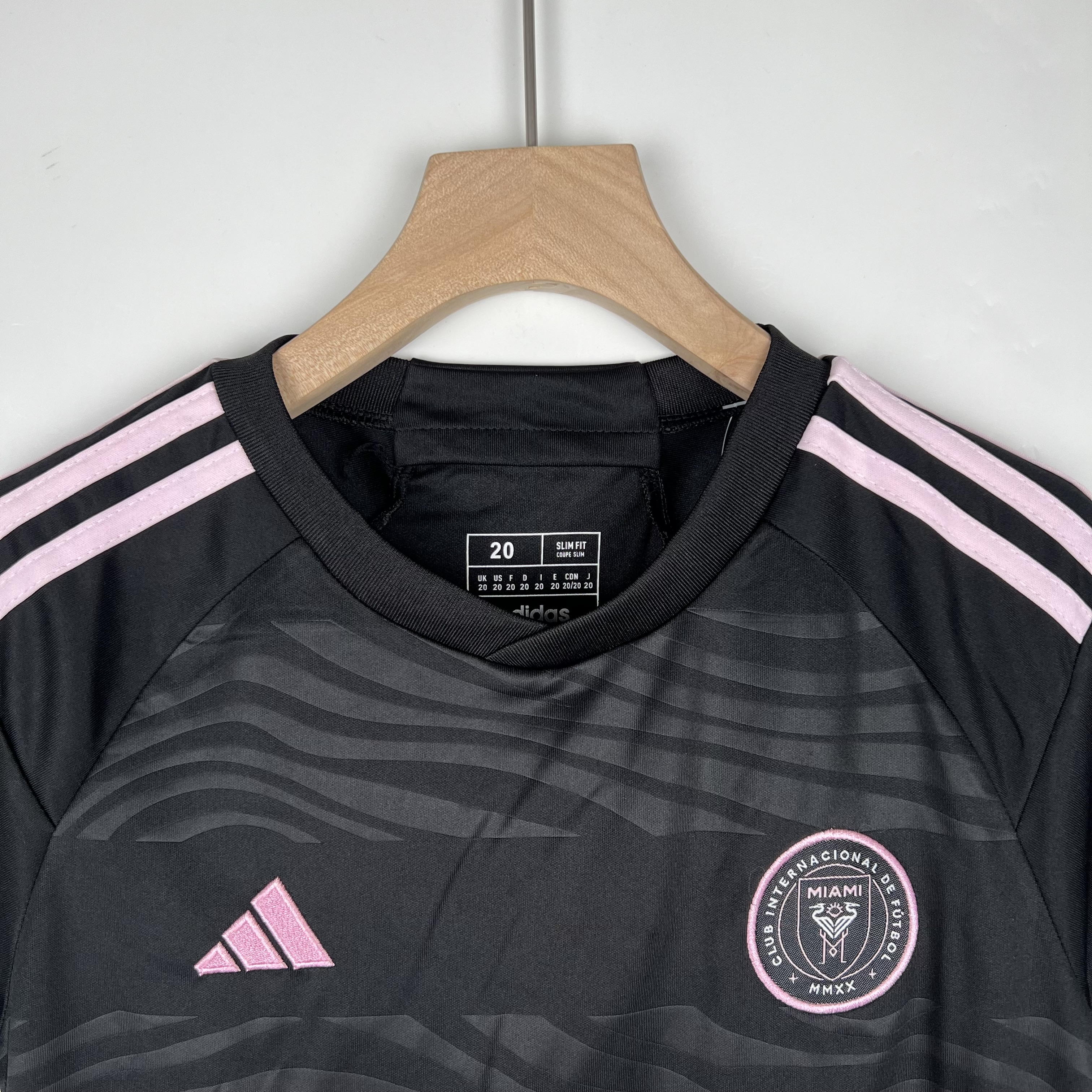 22-23 Inter Miami CF Away Kids Kit Shirt+Short Soccer Jersey - view 7