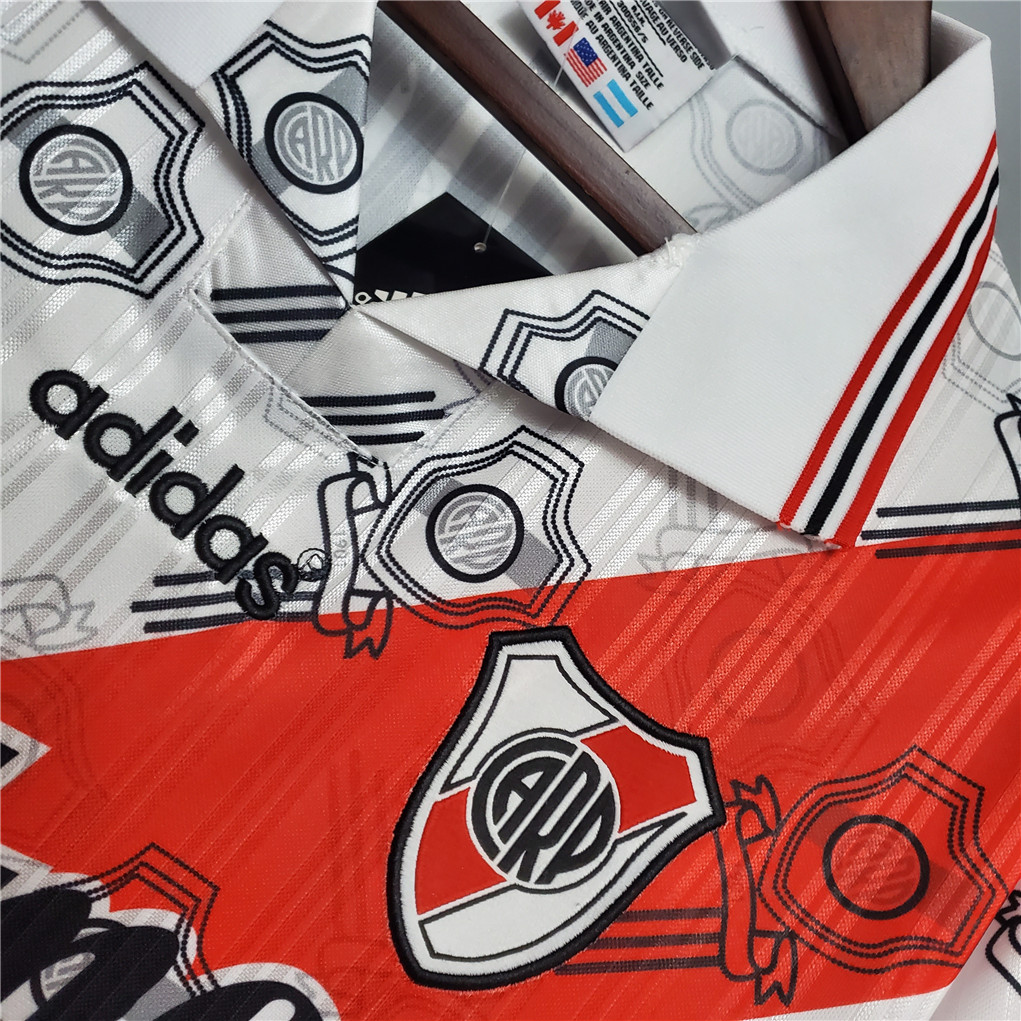1995/96 River Plate  Away Retro Jersey - view 7