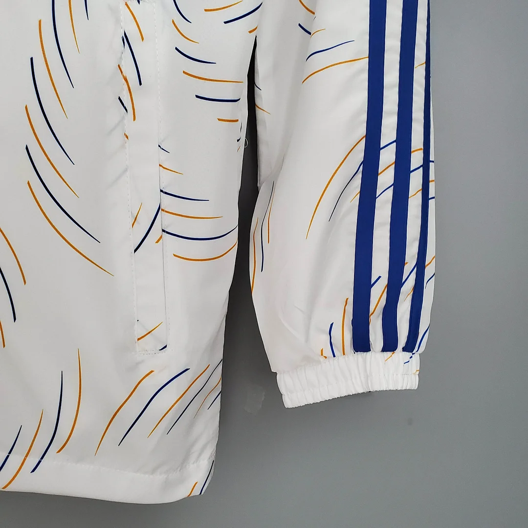 2021/2022 Real Madrid Jersey Windbreaker White(Blue Edge) - view 10