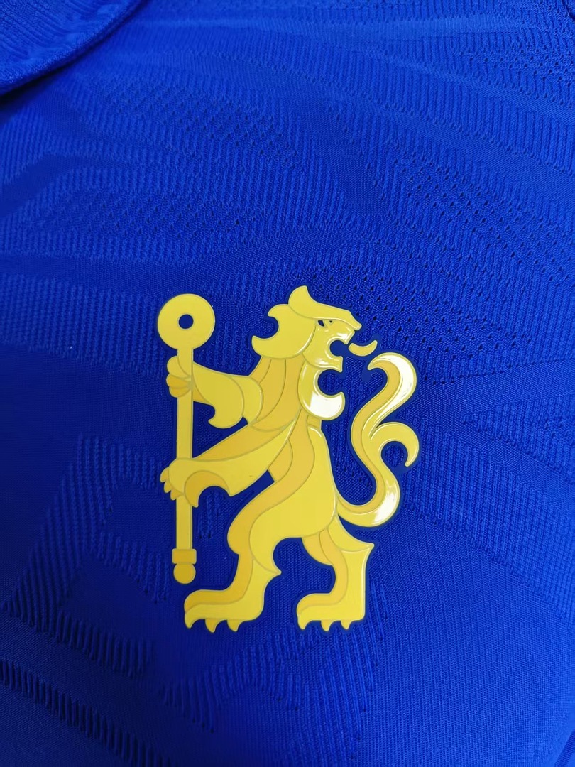 26-27 Chelsea Home Jersey - view 4