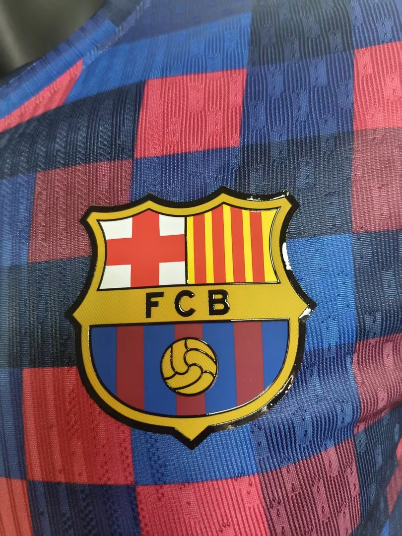 -27 Barcelona Pre-match Jersey - view 3