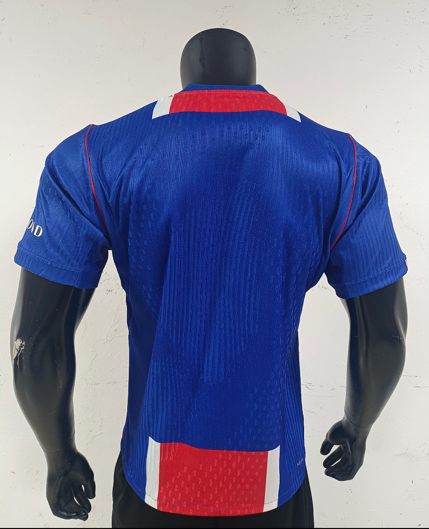-27 Paris Saint-Germain Home Jersey - view 3