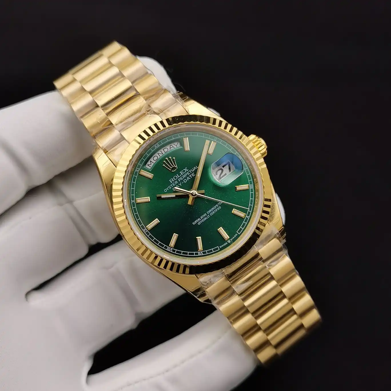 Rolex Day-Date II 36mm Green Dial 128238 - gallery