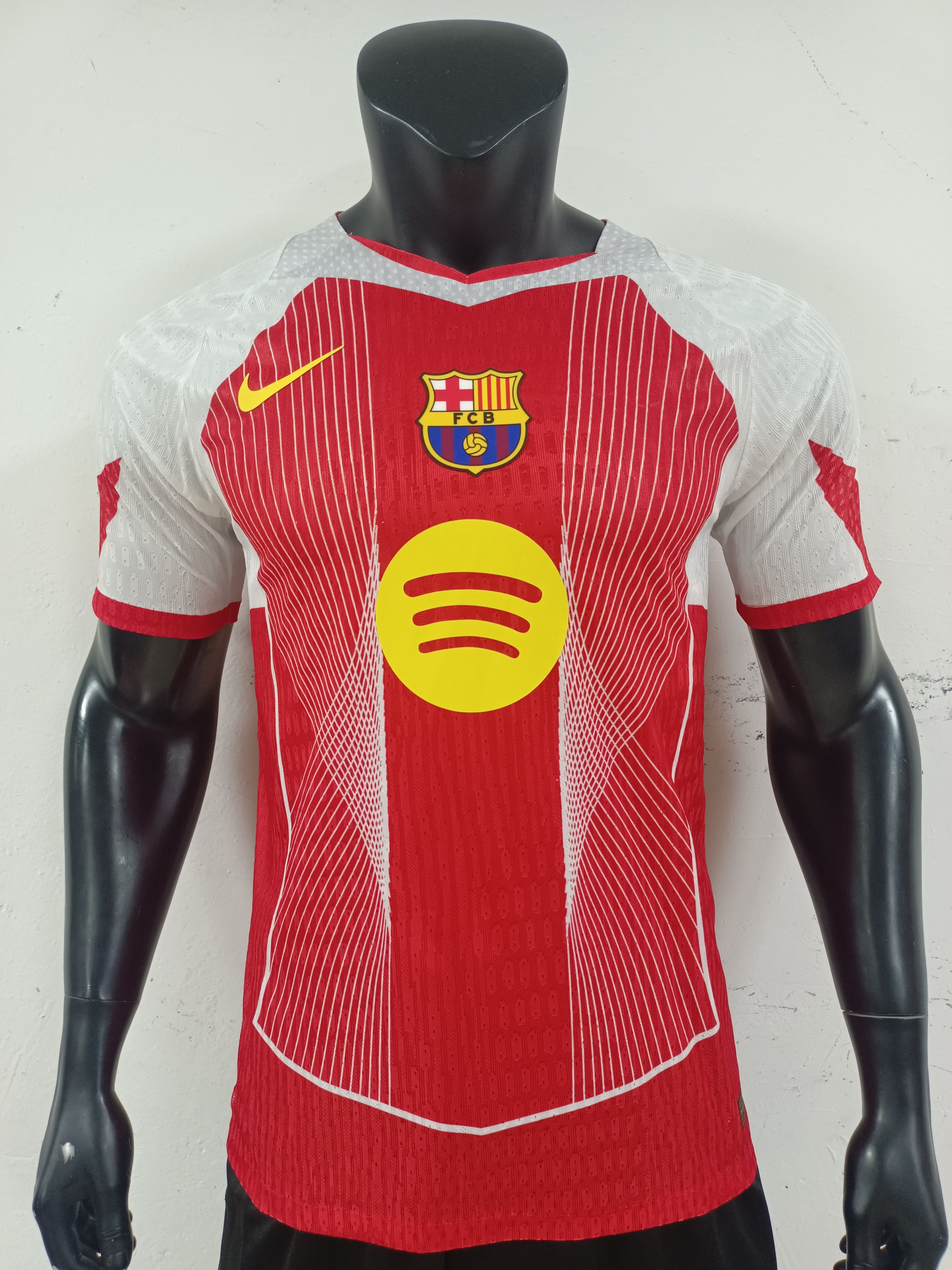 Barcelona New Ad Barcelona Special Edition Red Review: Is It Worth the Investment?