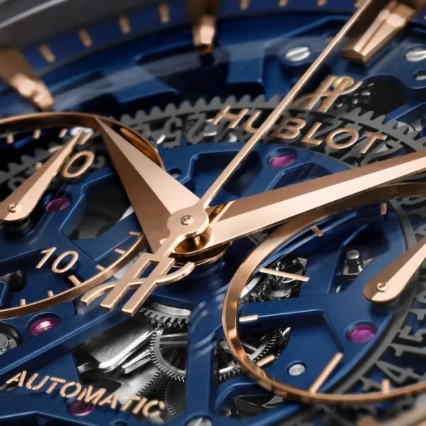 Hublot Classic Fusion Men Automatic Blue Rubber Watch 525.OX.5180.RX.ORL21 - gallery