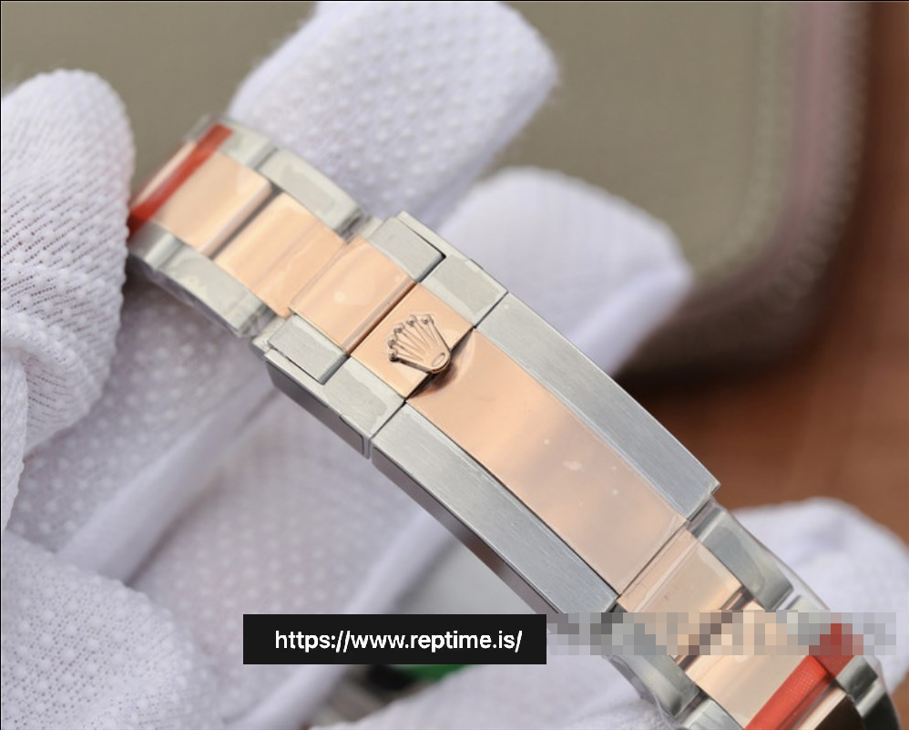Rolex GMT Master II 126711 Men Automatic 40MM - gallery