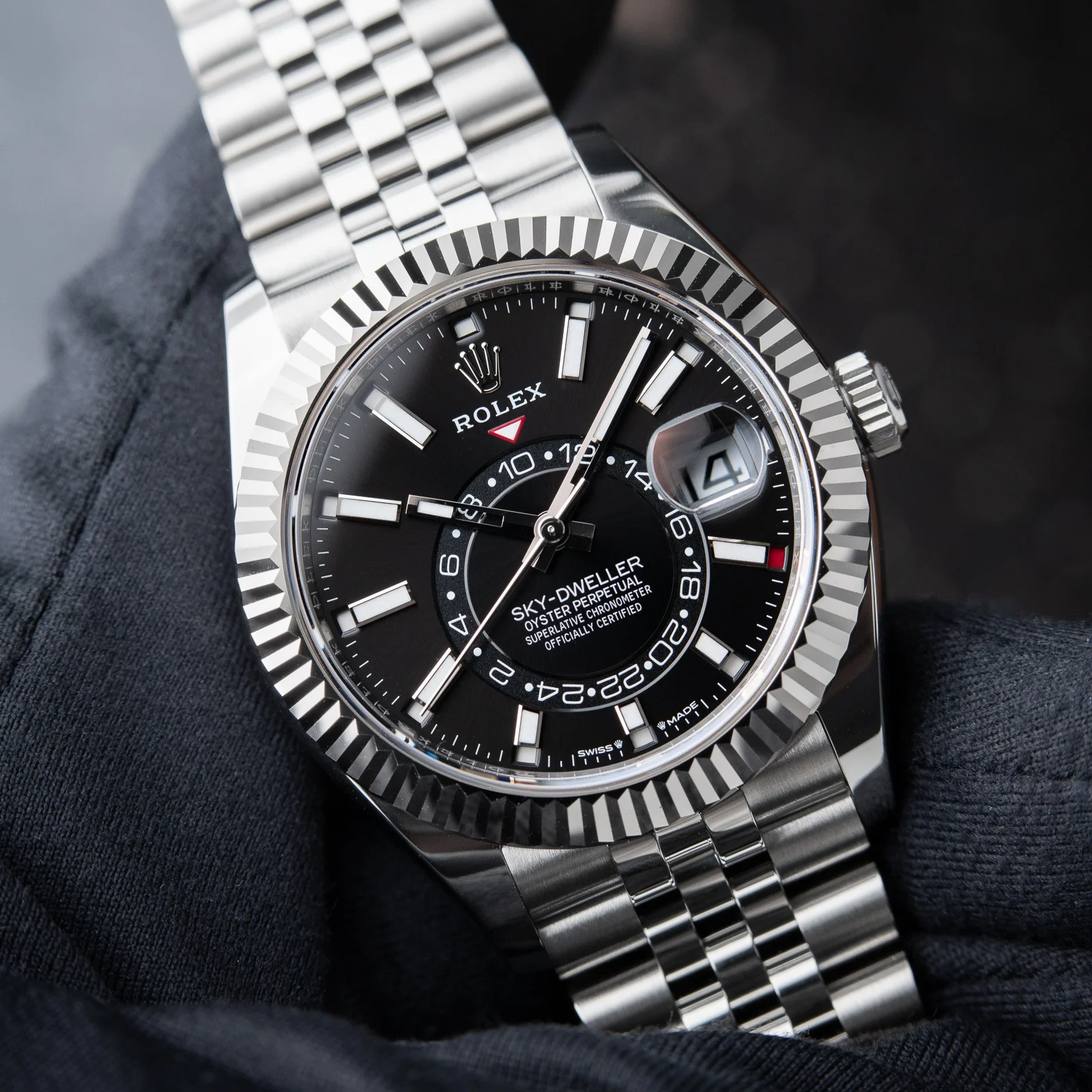 Superclone Rolex Sky-Dweller 42 mm Bright black Dial 336934 Jubilee - gallery