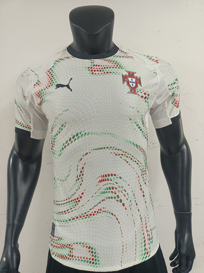 PortugalAway - view 6