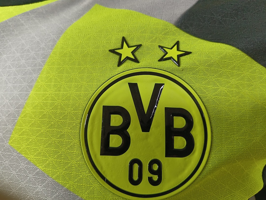 Dortmund Dortmund Away Jersey - view 3
