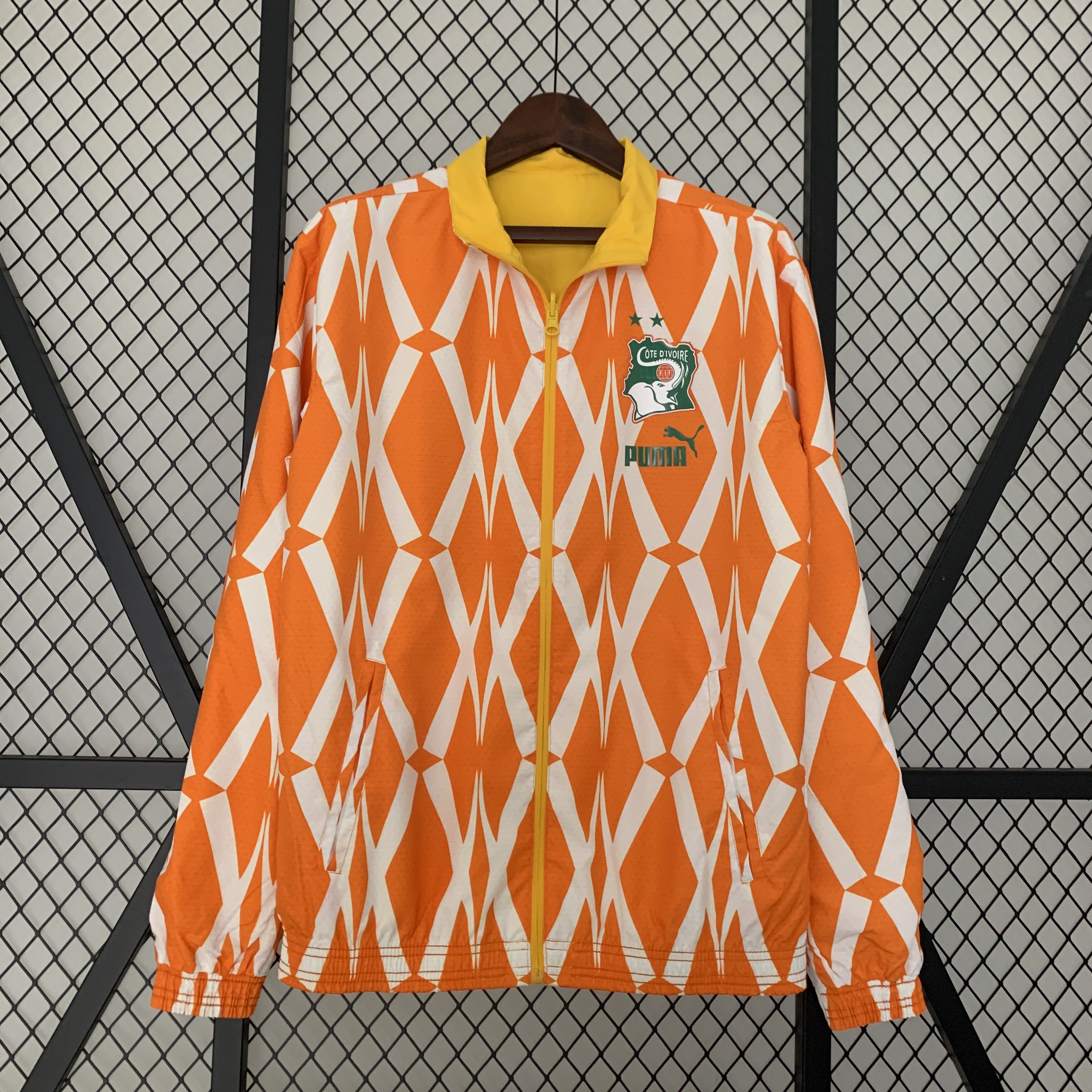 2023/24 Ivory Coast Trench Coat Reversible Windbreaker - view 16