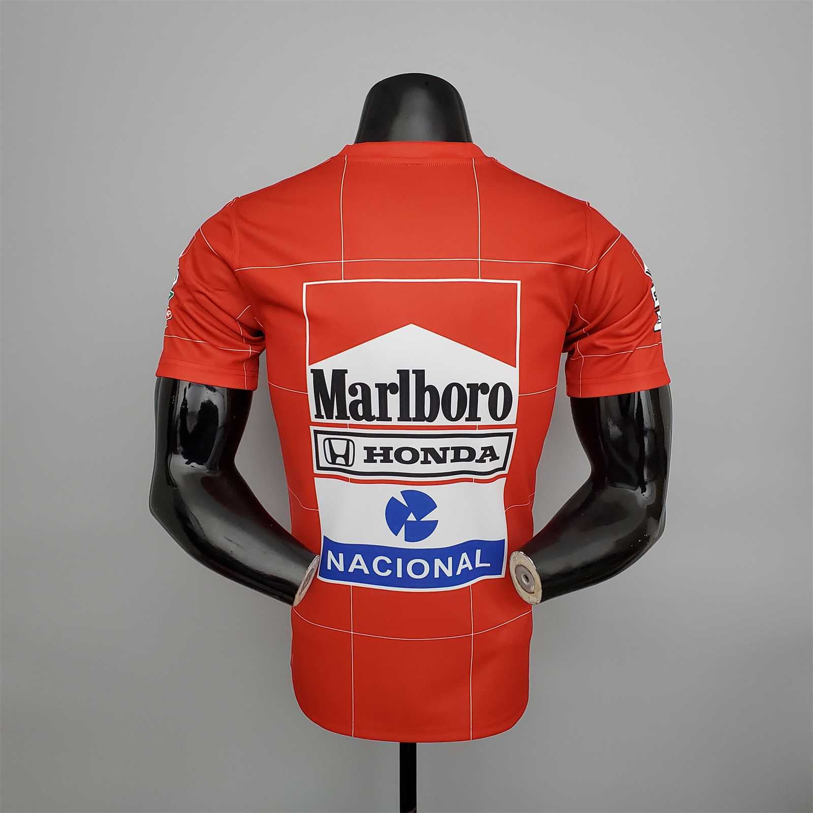 Scuderia Ferrari F1 Racing Team McLaren 1991 - view 3