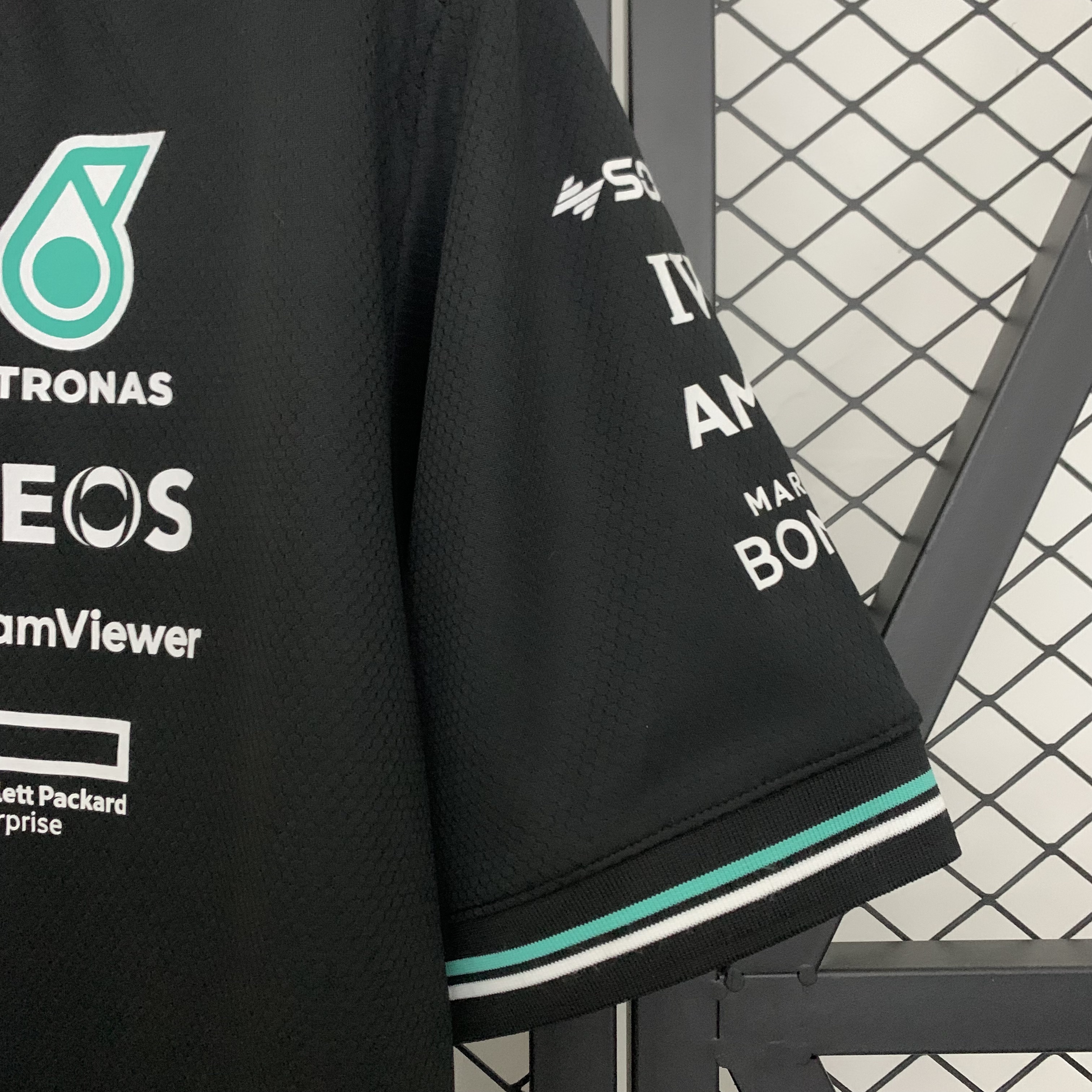 Mercedes AMG Petronas F1 Racing Team Black Driver T-Shirt 2025 - view 11