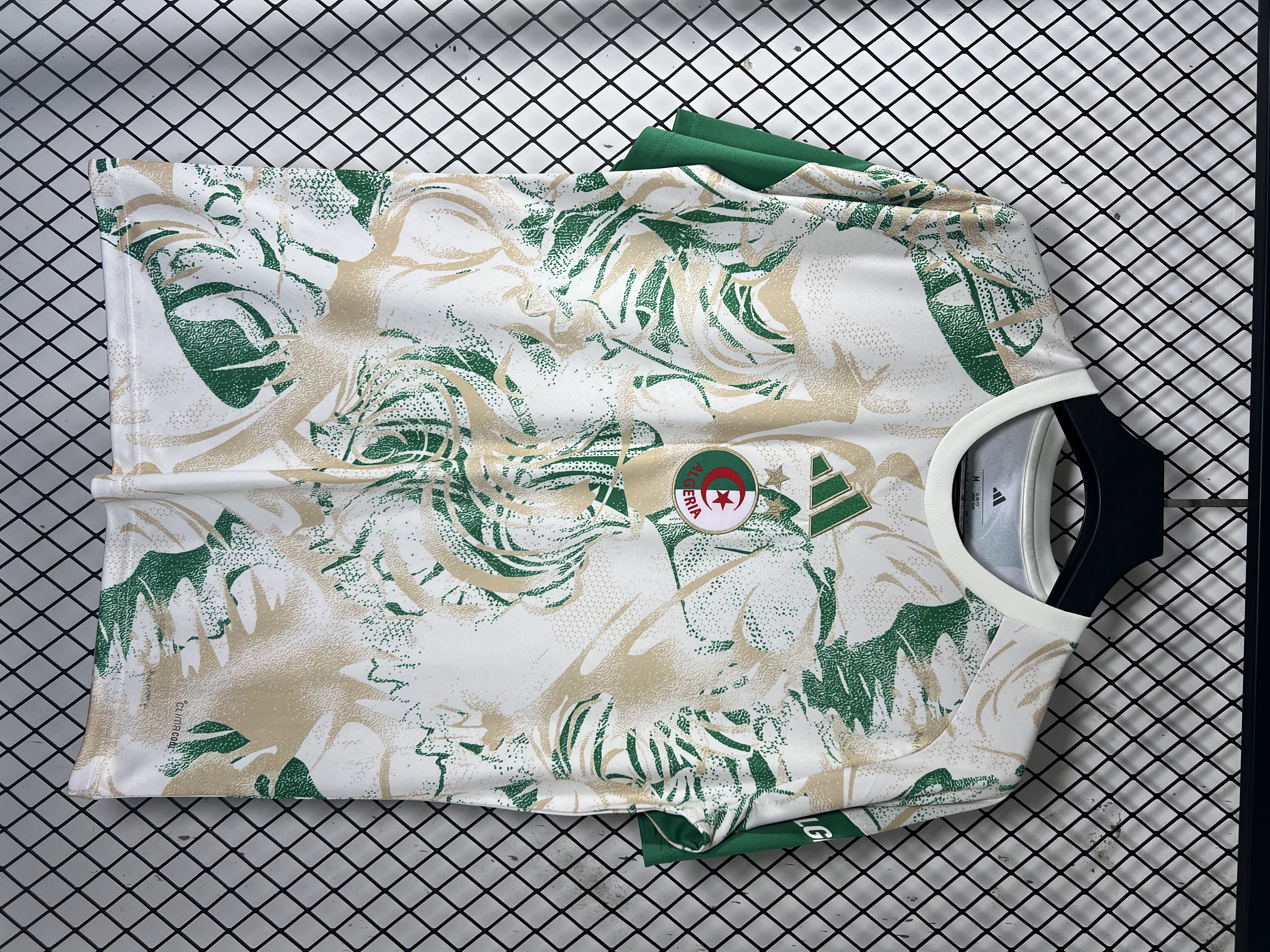 Green White Algeria Training Jersey - view 3