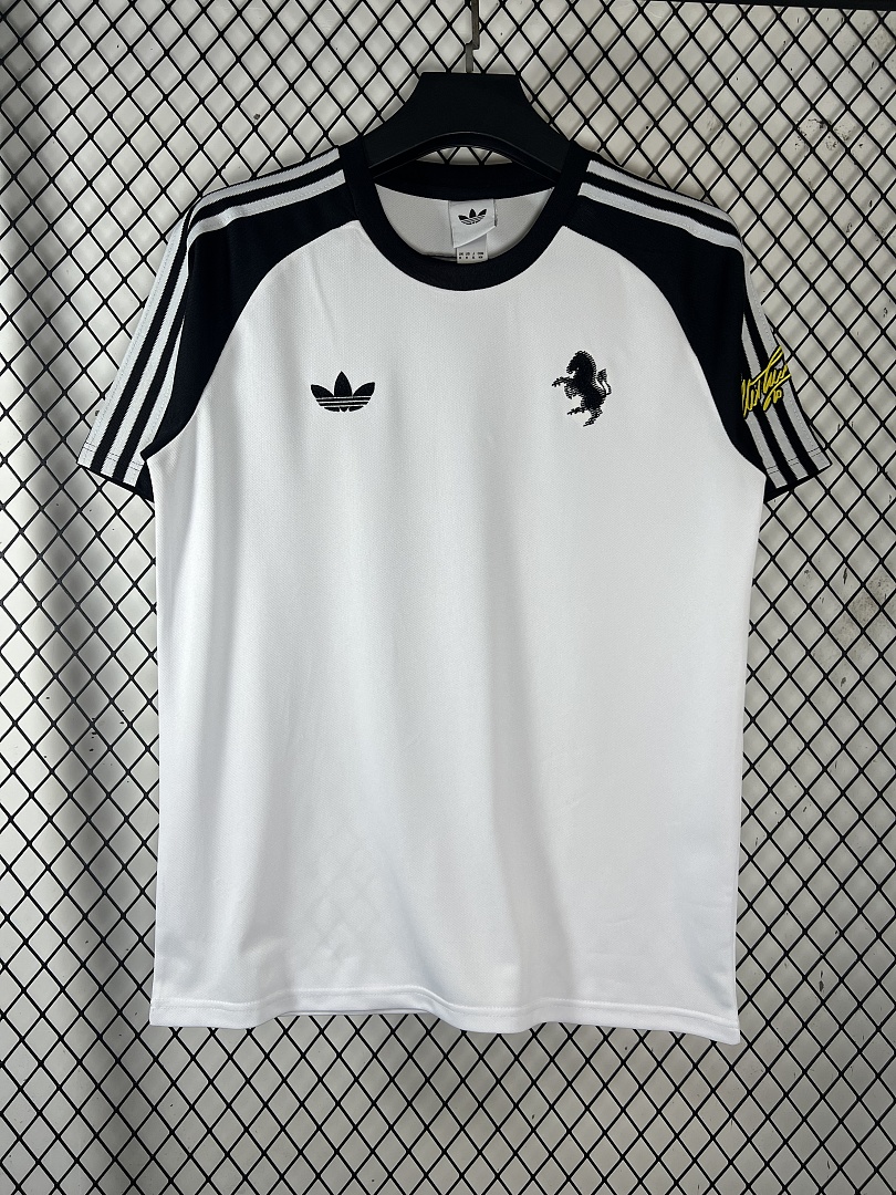 Black White Juventus Training Jersey - view 3
