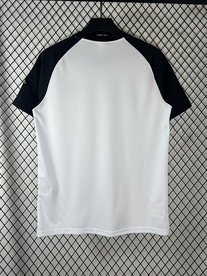 Black White Juventus Training Jersey - view 4